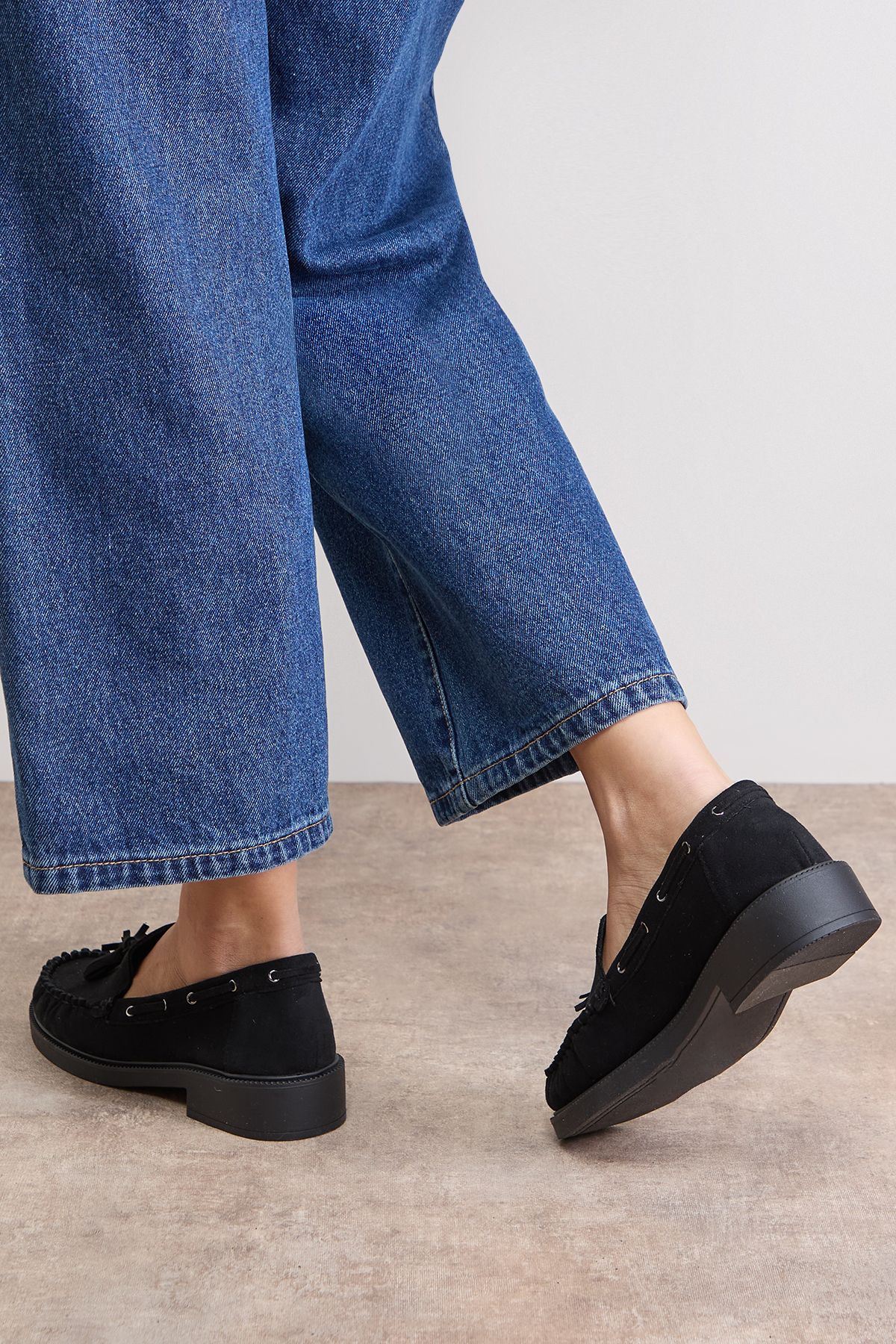 Oasis Estella Faux Suede Boat Shoe Loafers Natural Black image 4