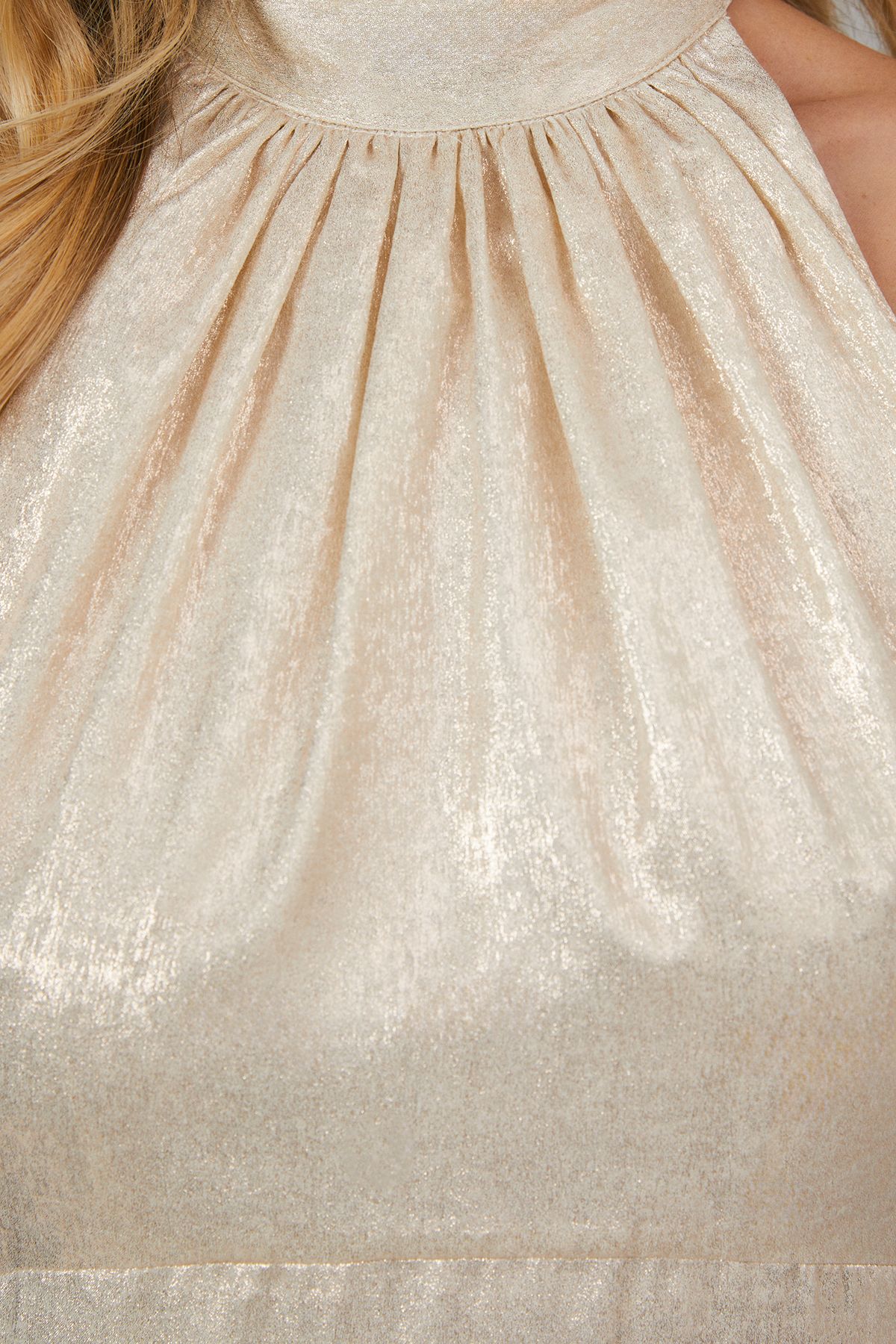 Oasis Shimmer Chiffon Halterneck Bridesmaid Dress Gold image 5