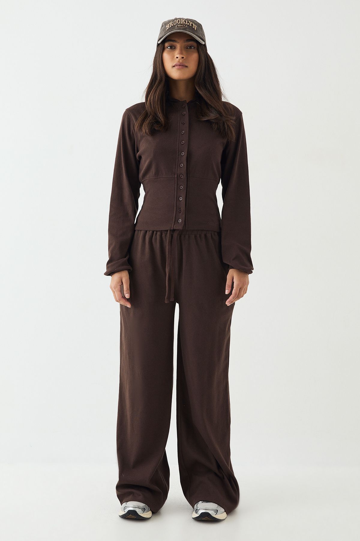 DSGN Studio DSGN Studio Rib Straight Leg Jogger Dark Chocolate image 5