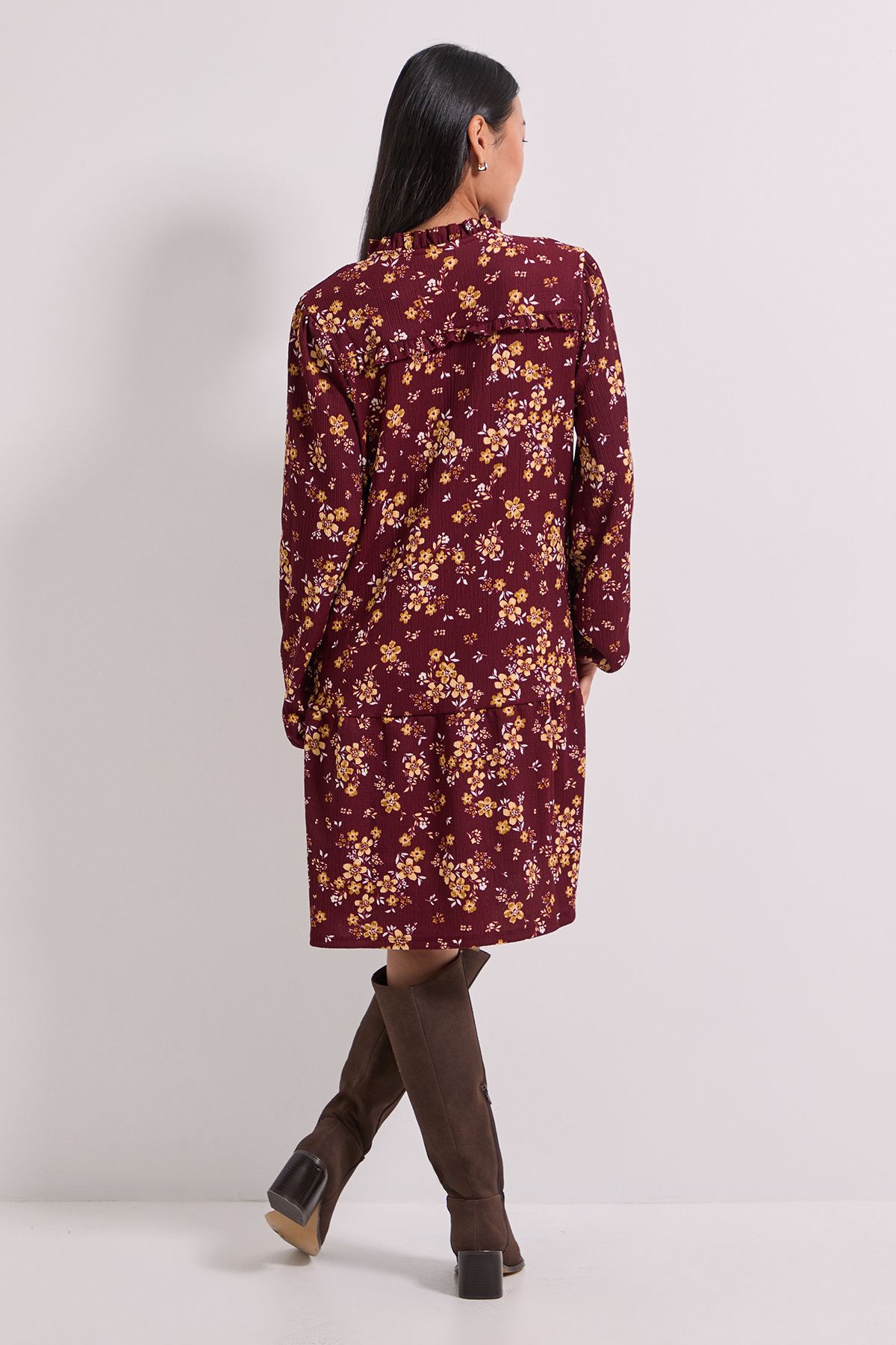 Dorothy Perkins Petite Yellow Floral Tie Neck Tiered Smock Jersey Mini Dress Yellow image 4