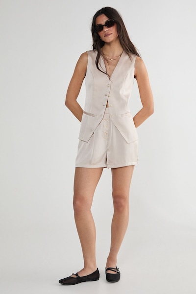 NastyGal Satin Pleated Tailored Boxer Shorts Champagne