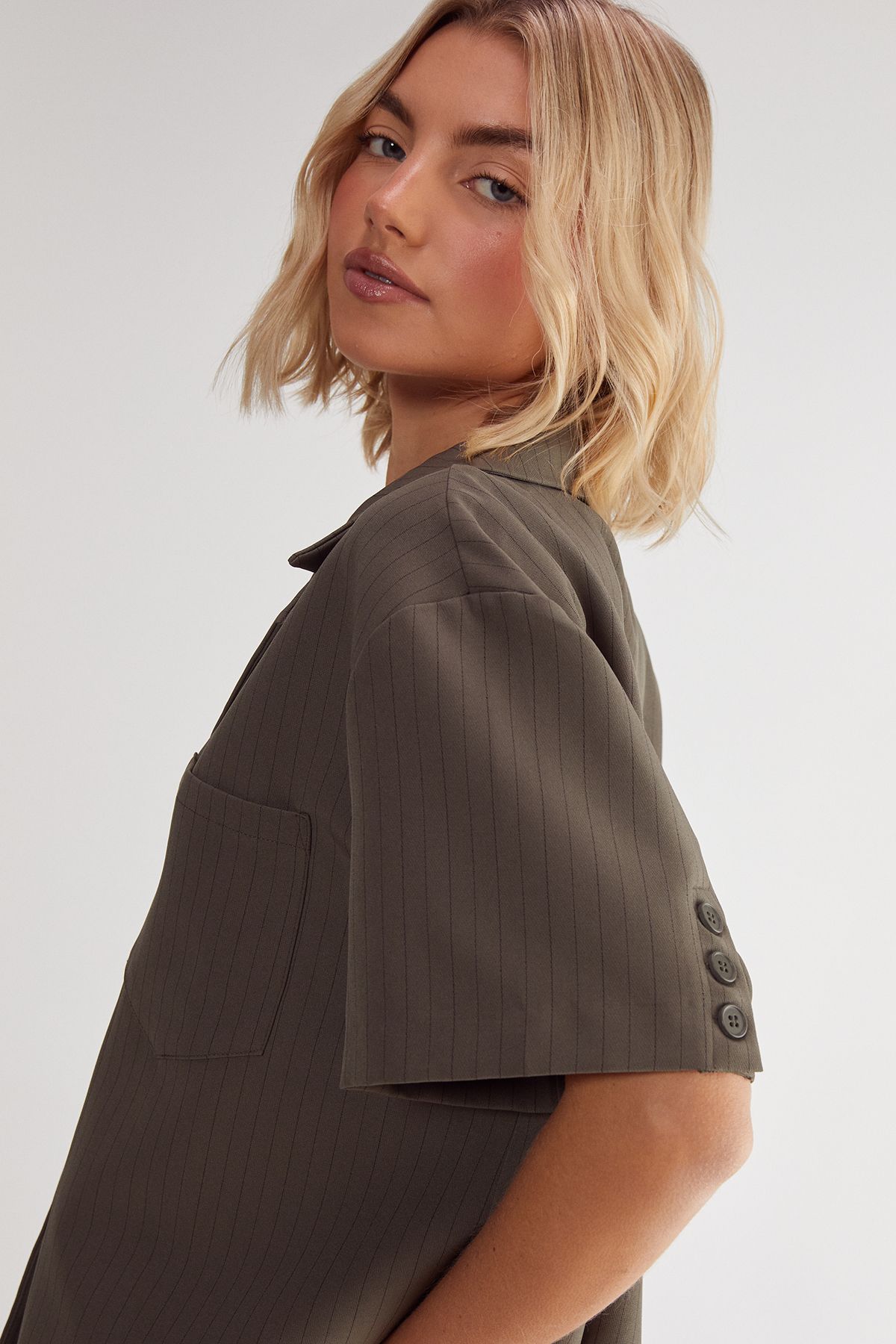 NastyGal Pinstripe Revere Shirt Khaki image 5