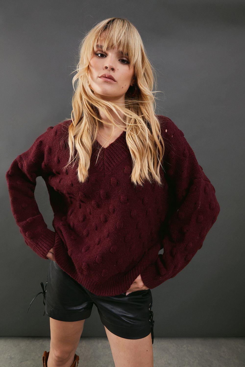 Warehouse Bubble Knit Slouchy V Neck Jumper Wine image 1
