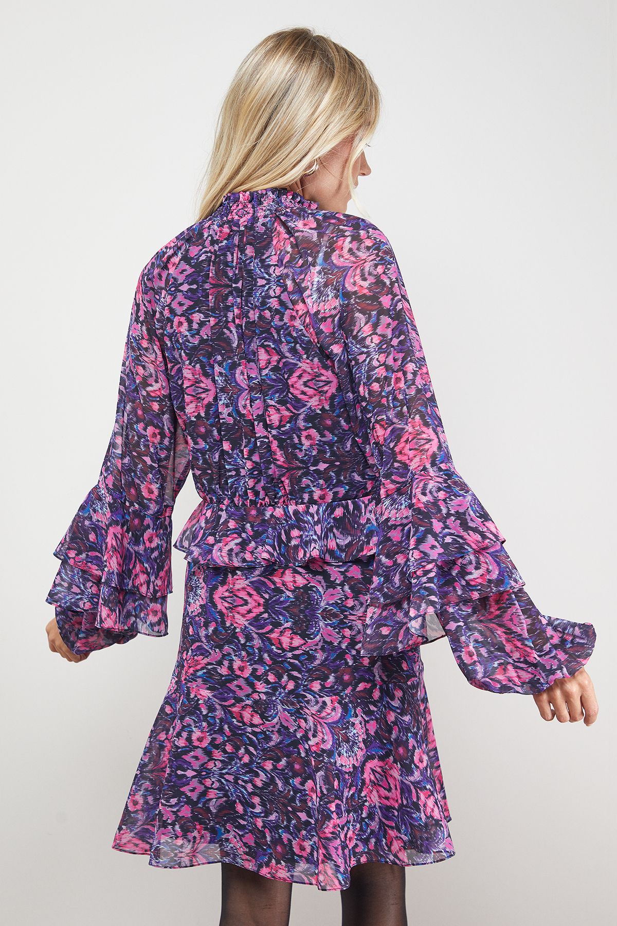 Oasis Printed Fluted Sleeve Ruffle Detail Mini Dress Purple image 4