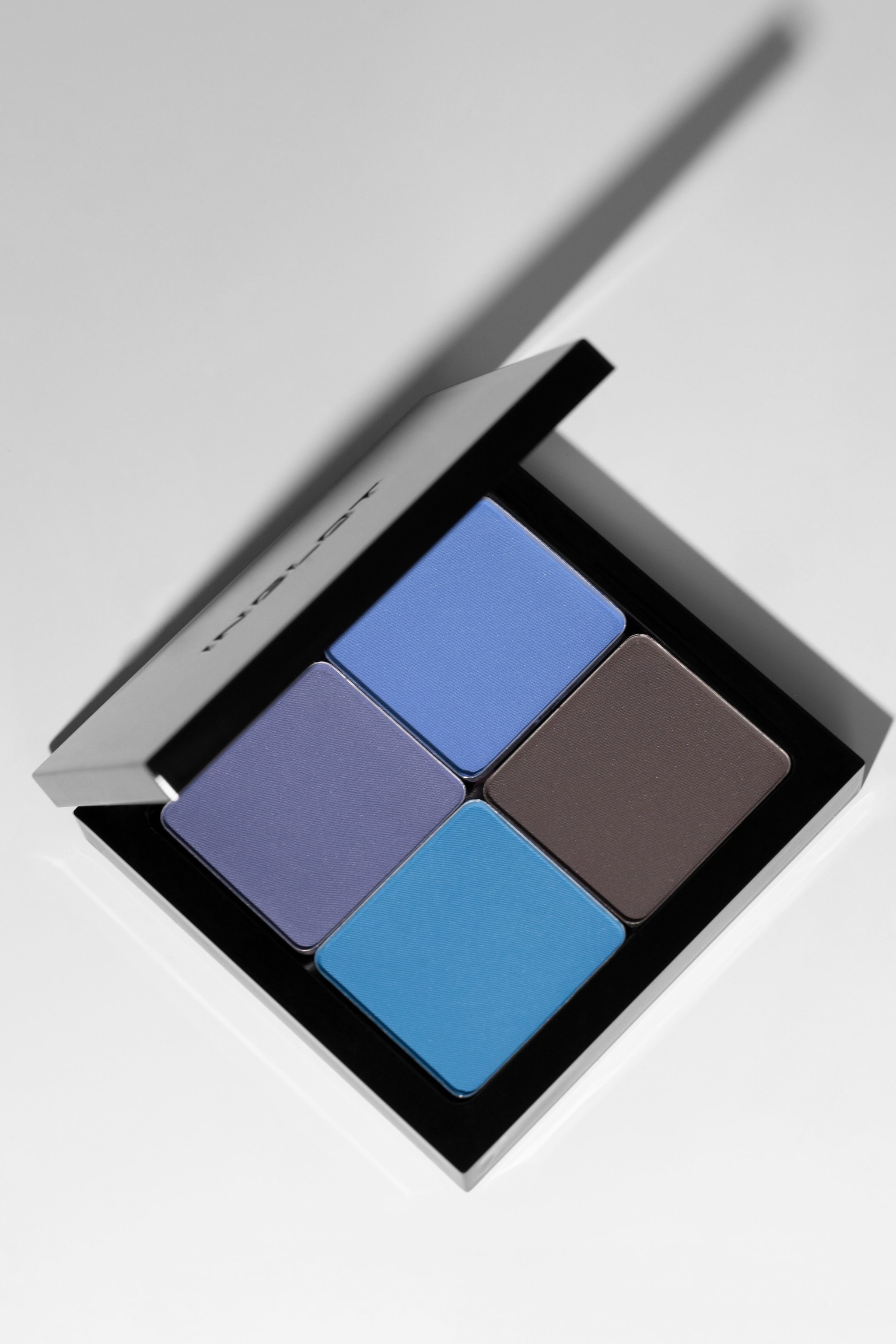 INGLOT Freedom System Eye Shadow Matte NF image 4