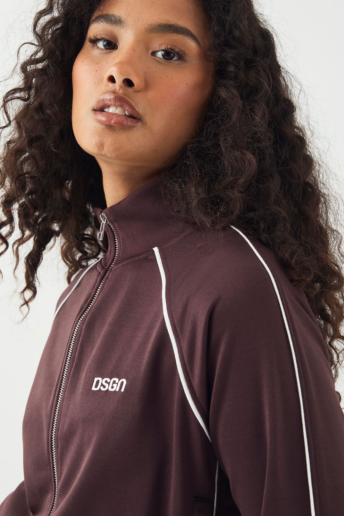 DSGN Studio DSGN Studio Tricot Piping Detail Zip Through Track Jacket Chocolate image 4