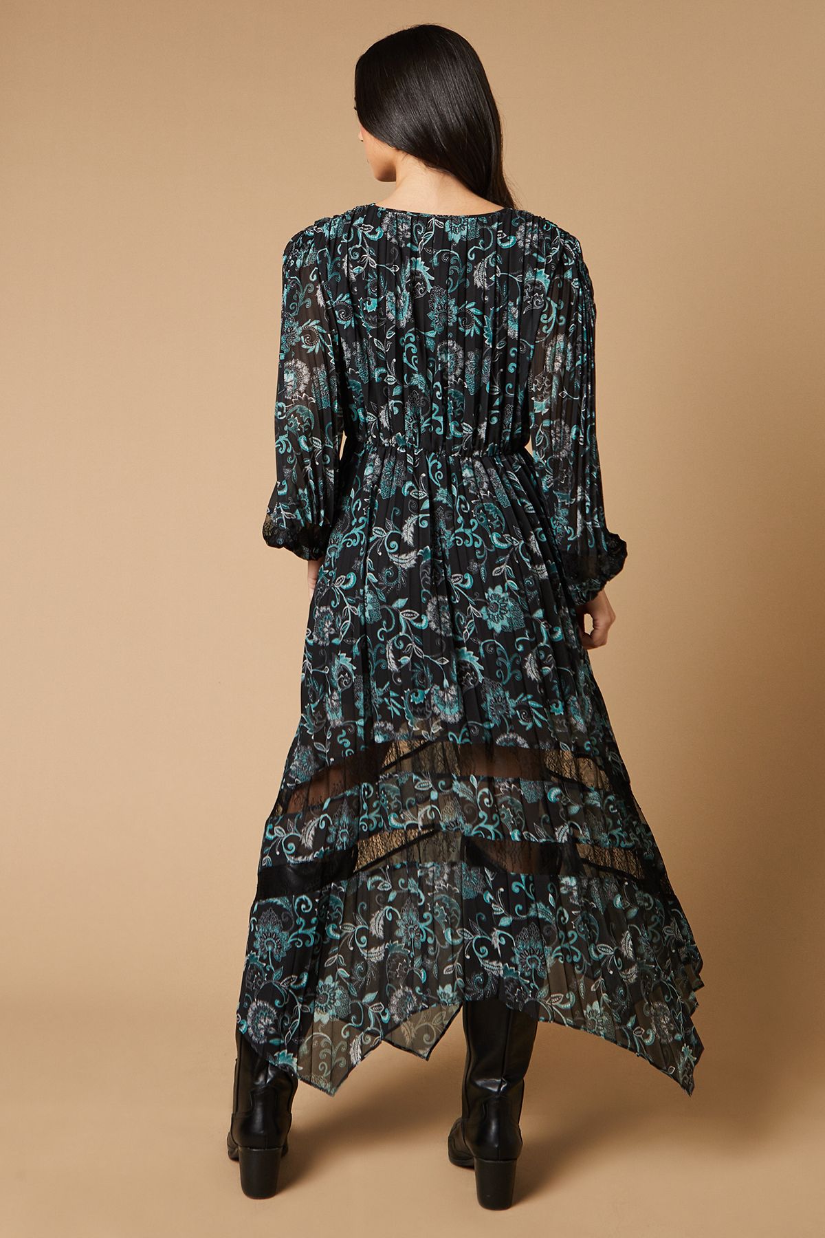 Oasis Paisley Pleated Lace Trim Insert Wrap Midi Dress Black image 3