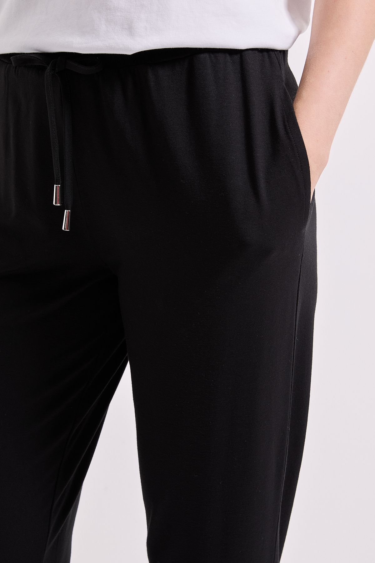 Dorothy Perkins Shirred Waist Jersey Jogger Black image 2
