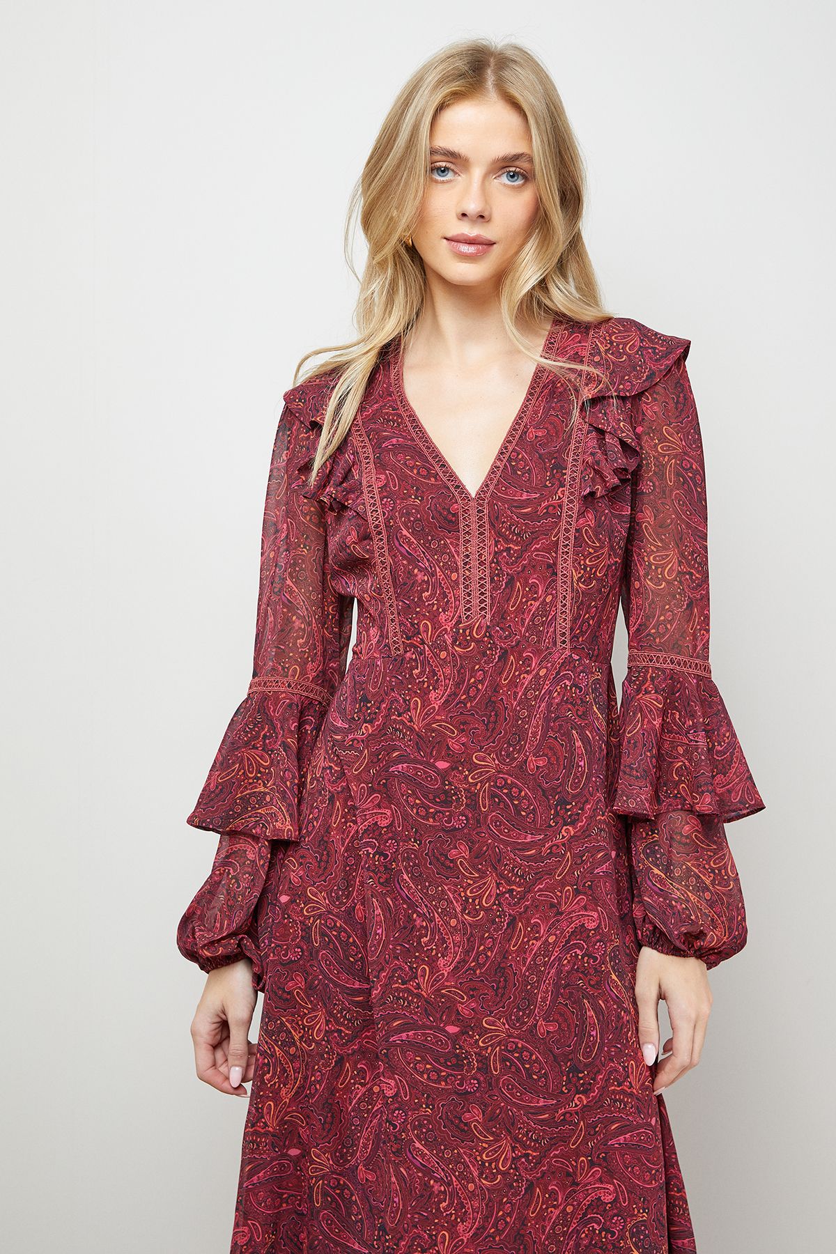 Oasis Printed Trim Detail Frill Shoulder Midi Tea Dress Multi image 2