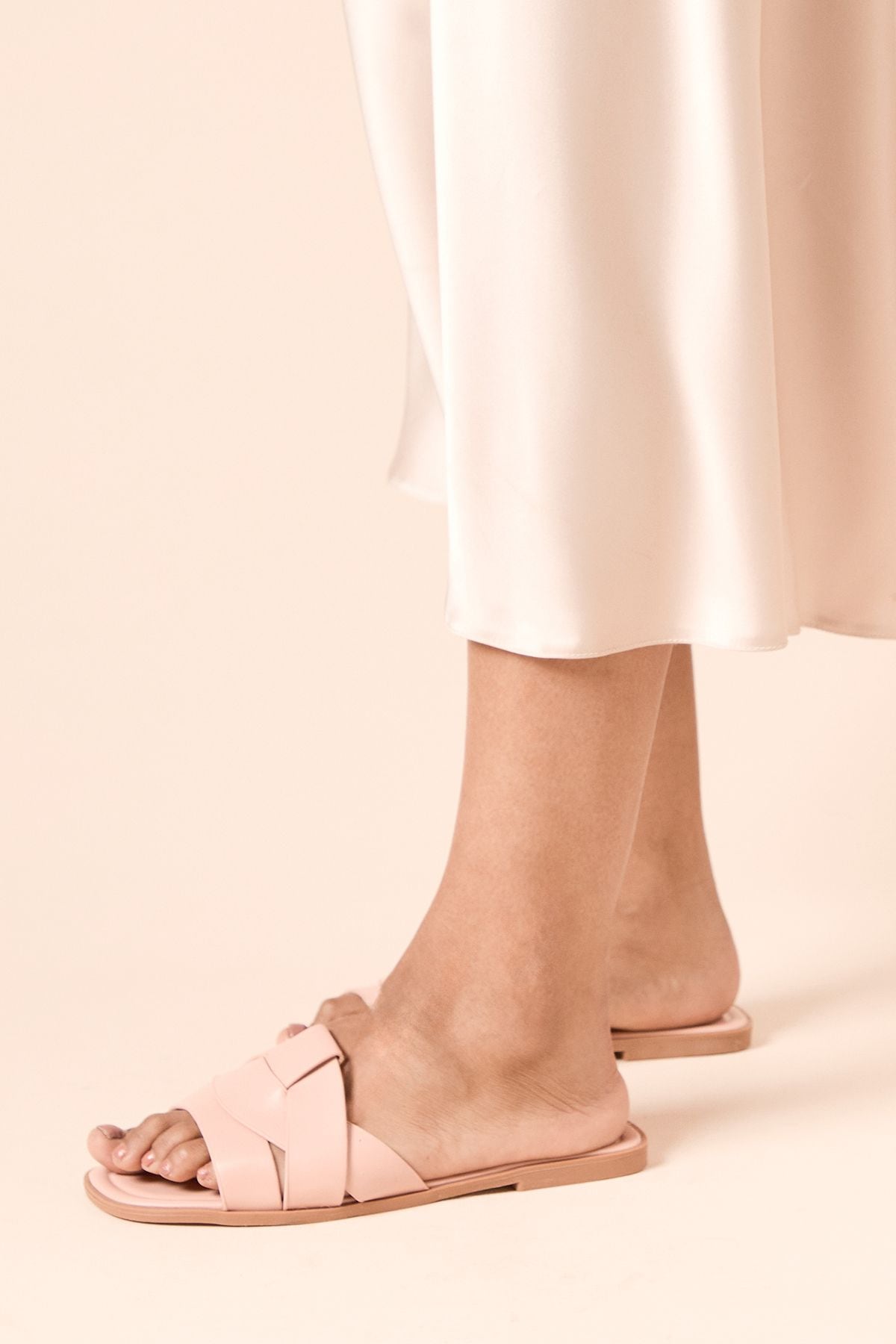 Dorothy Perkins Felicity Faux Leather Sliders Blush image 2