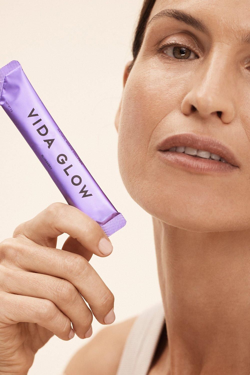 Vida Glow Natural Marine Collagen Sachets Blueberry Multi image 3