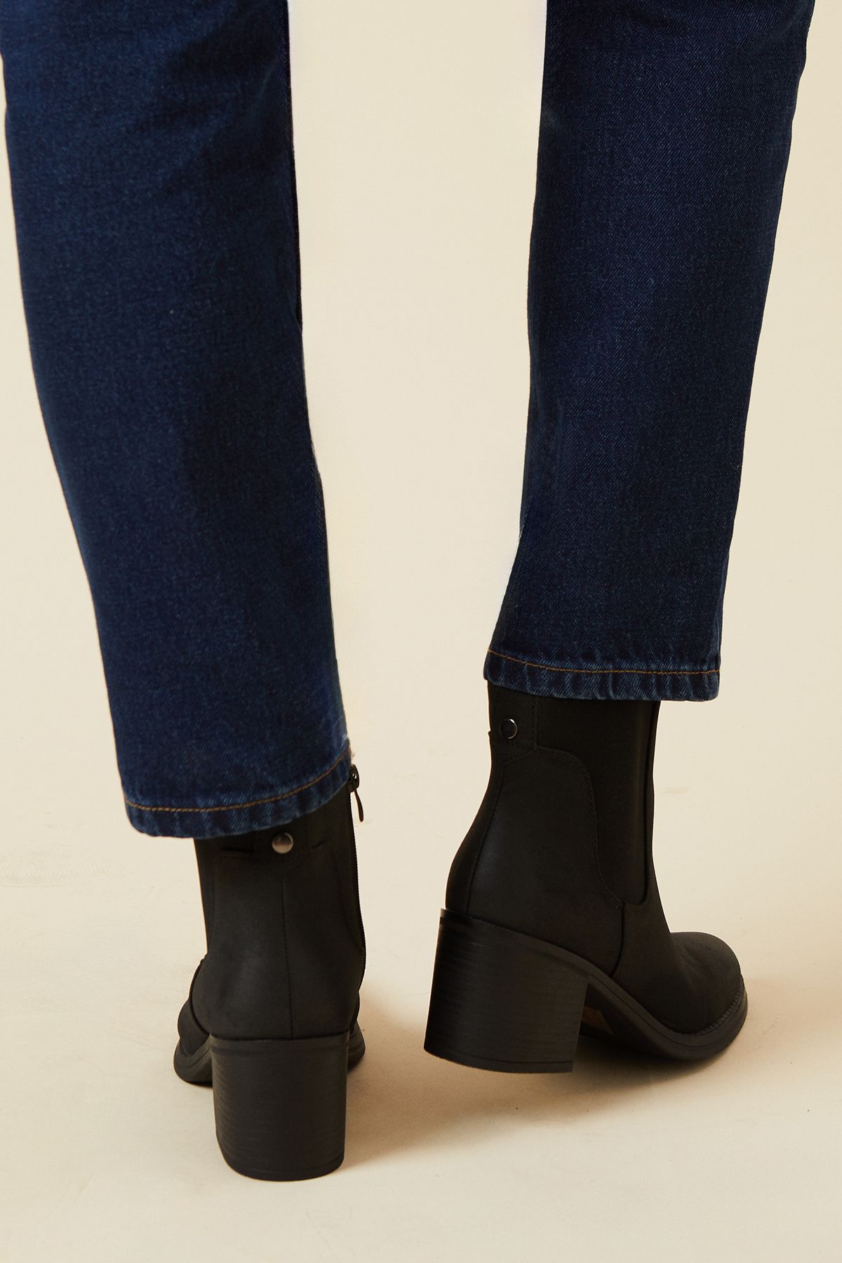 Dorothy Perkins Maelle Faux Nubuck Medium Block Heel Chelsea Boot Black image 2