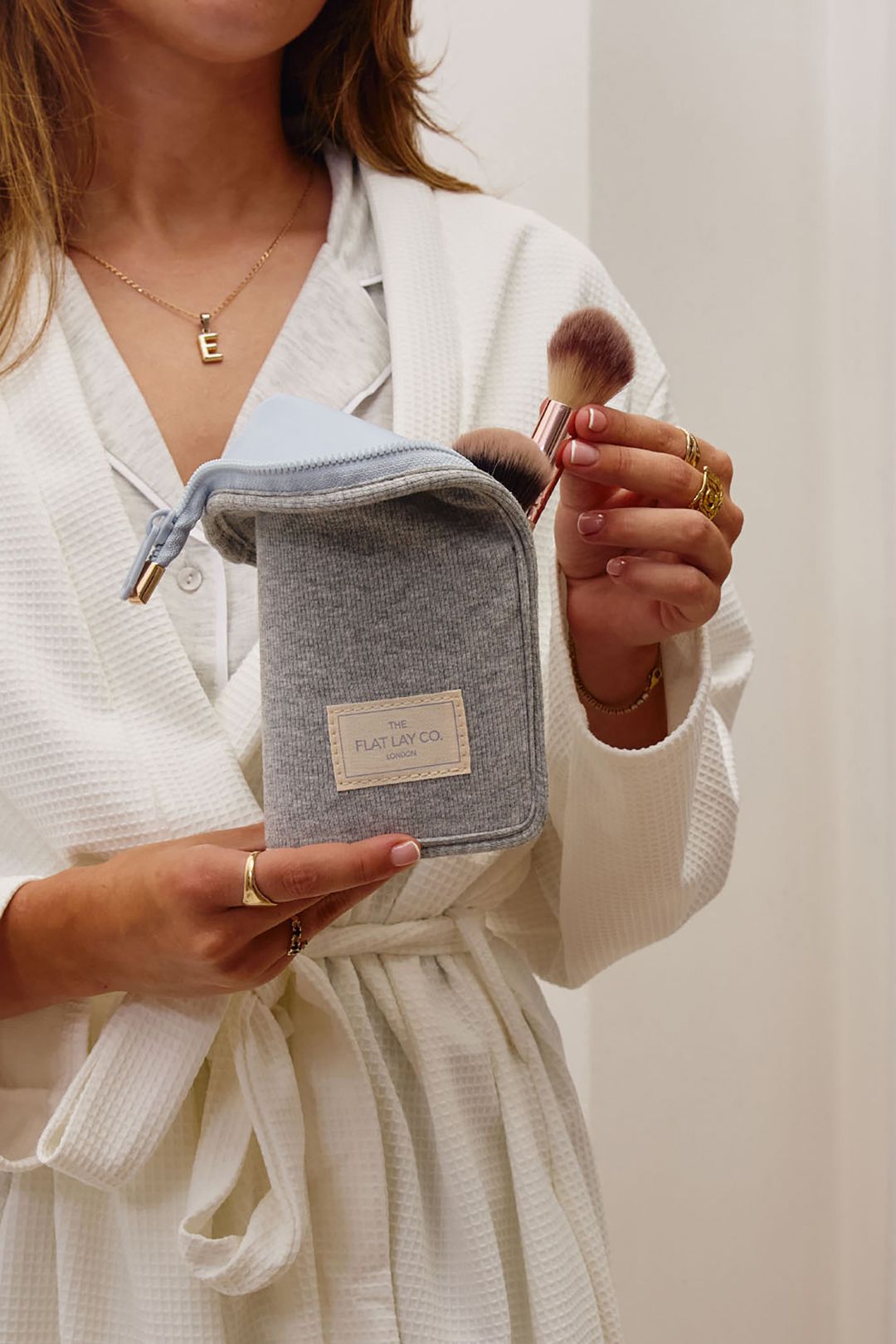 The Flat Lay Co Standing Makeup Brush Case - Cozy Cotton Grey Multi image 7