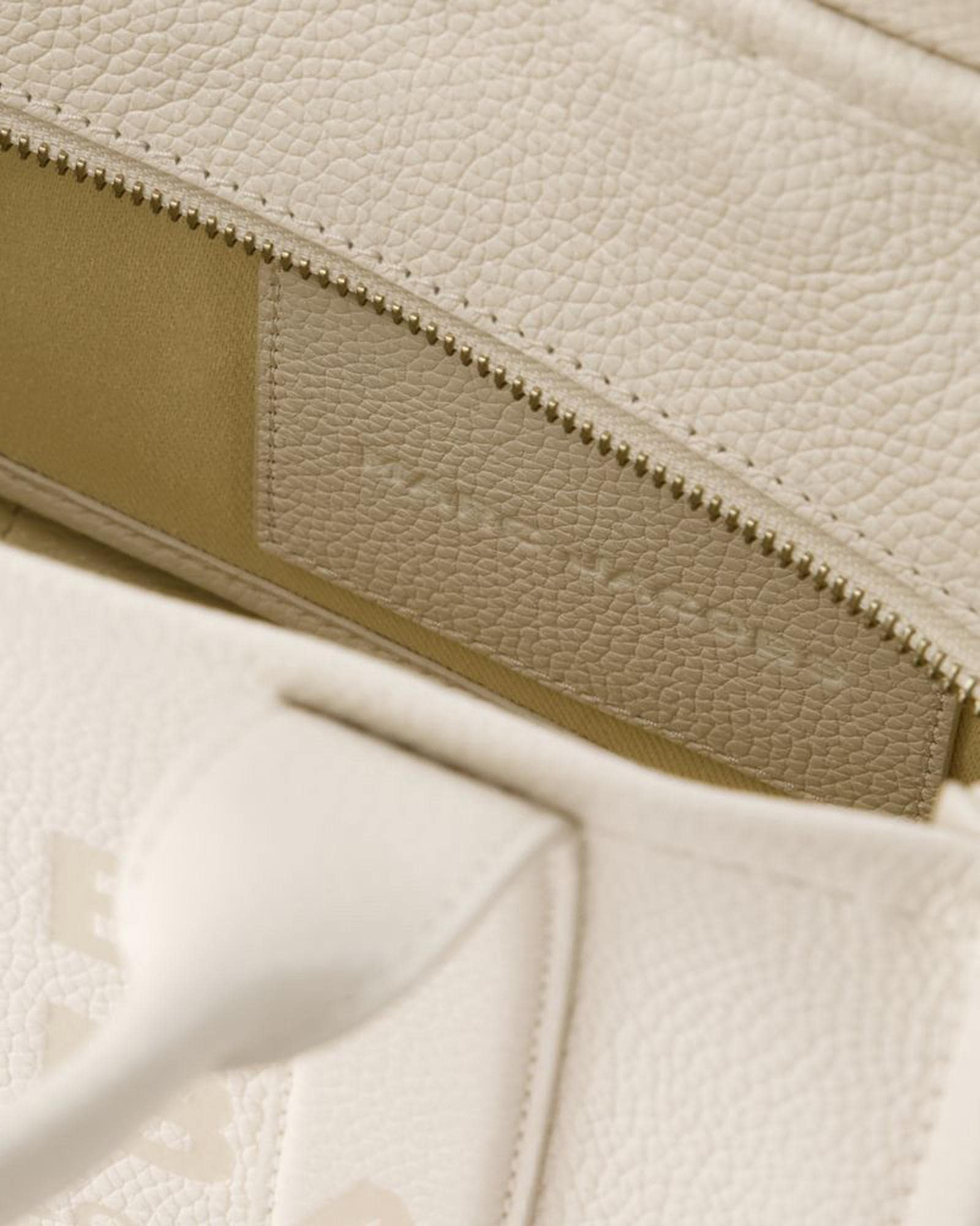 Marc Jacobs The Tote Bag Classic Leather Tote Wo - Metallic | Silver image 4