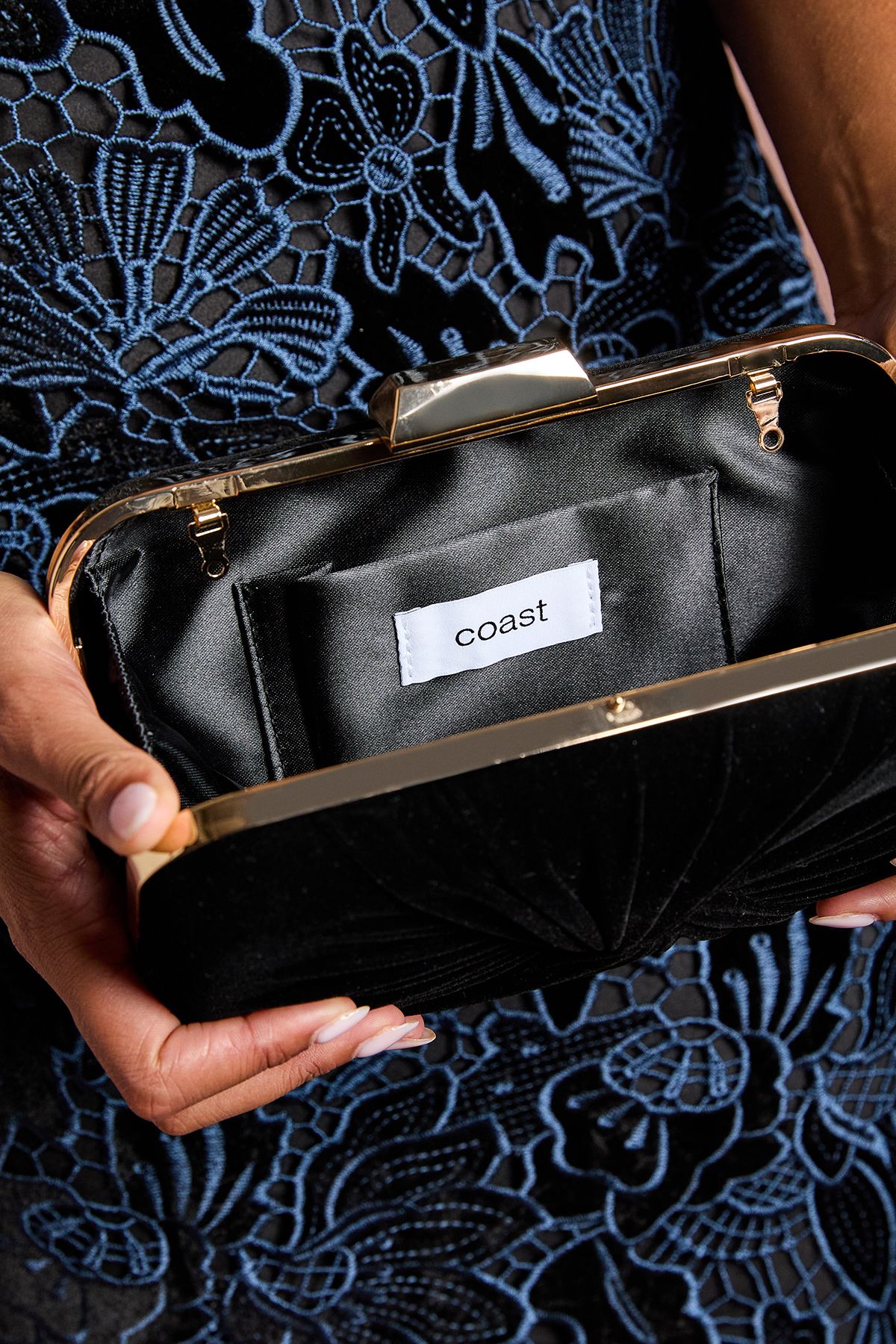 Coast Beaut Velvet Clutch Bag Black image 3