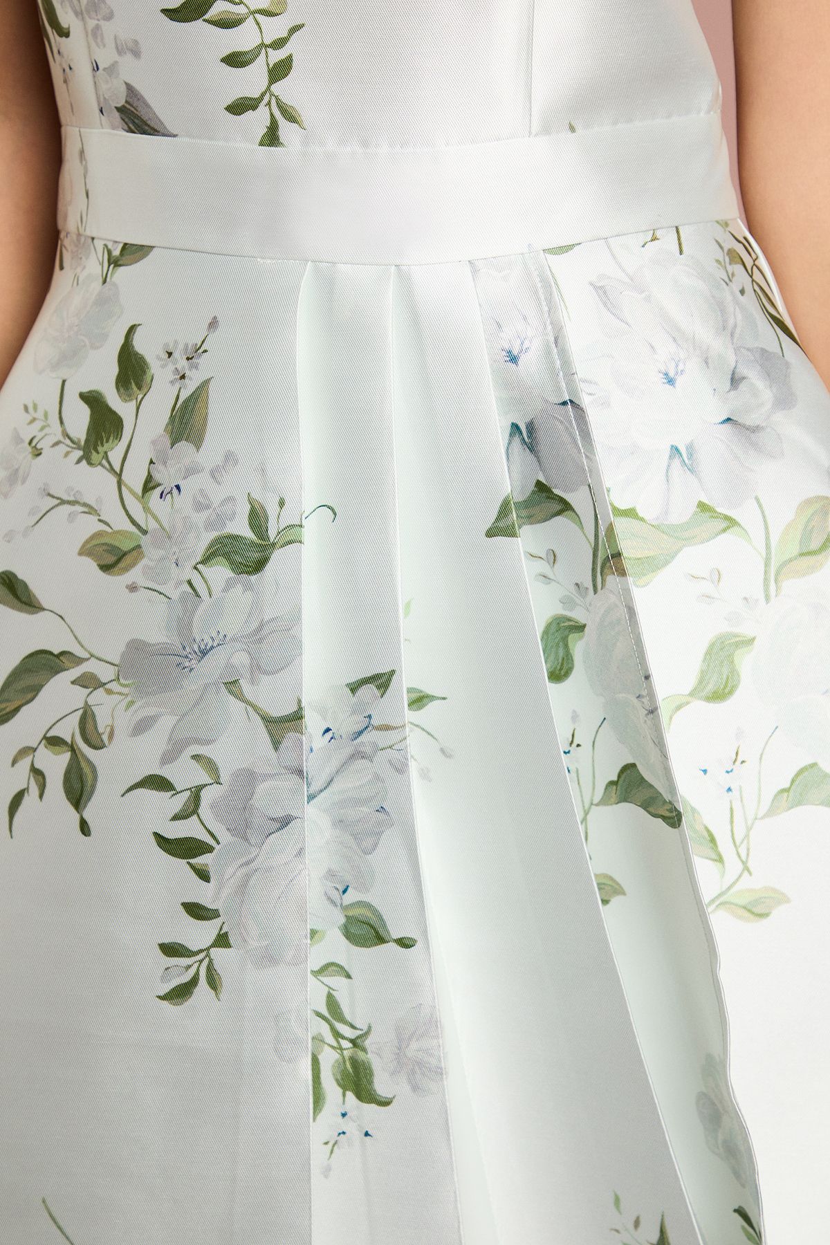 Coast Teen Coast Printed Twill Waterfall Bridesmaid Dress Sage image 5