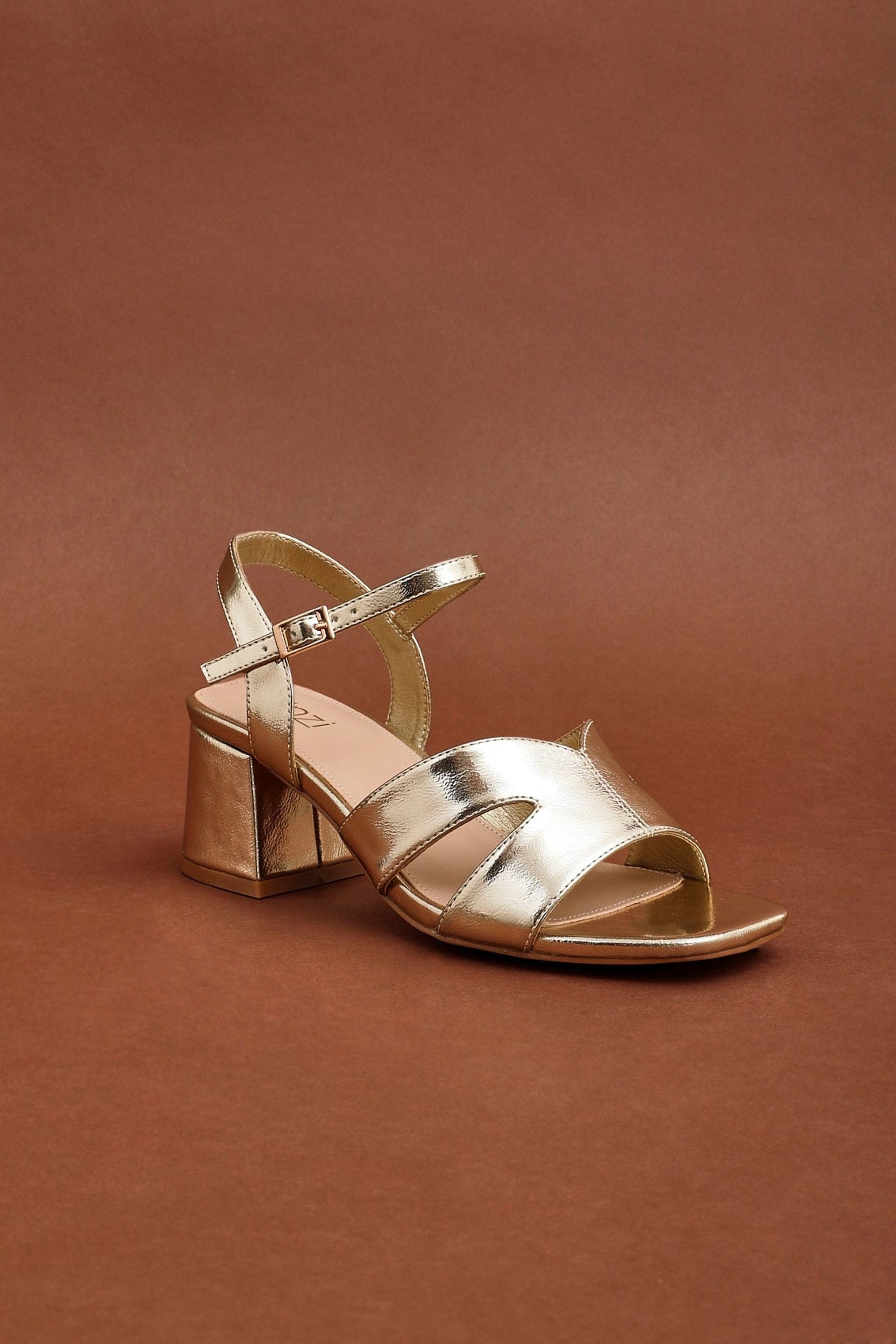 Linzi Empire Wide Fit Gold Faux Leather Link Detail Block Heels image 2