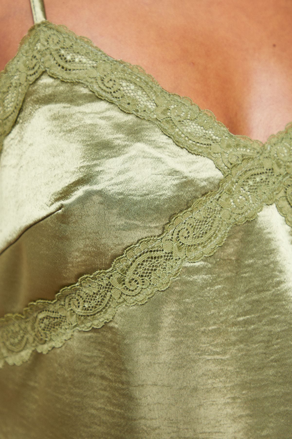 Oasis Satin Lace Detail V Neck Strappy Cami Top Olive image 5