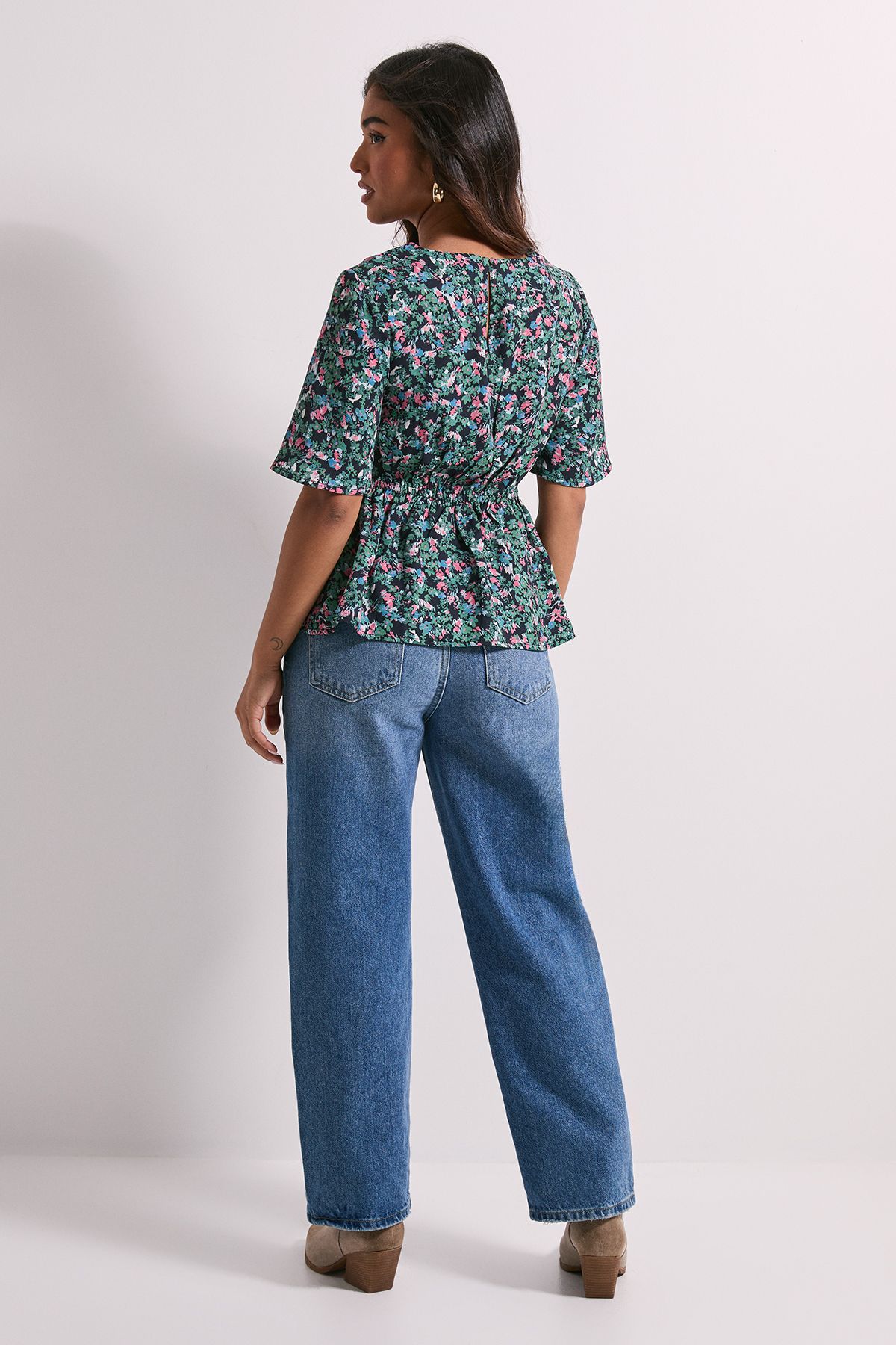 Dorothy Perkins Petite Ditsy Twist Front Angel Sleeve Top Floral image 3