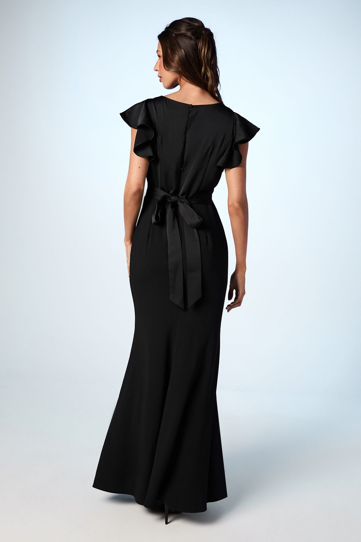 Coast Coast Honoured V Neck Angel Short Sleeve Satin Maxi Bridesmaid Dress Black image 3