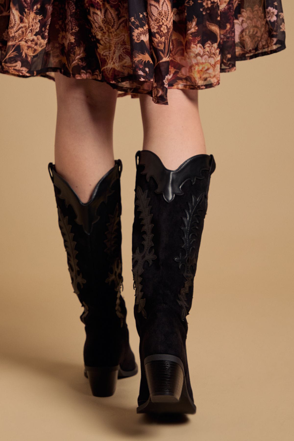 Oasis Jessie Faux Suede & Leather Western Cowboy Calf Boots Natural Black image 4
