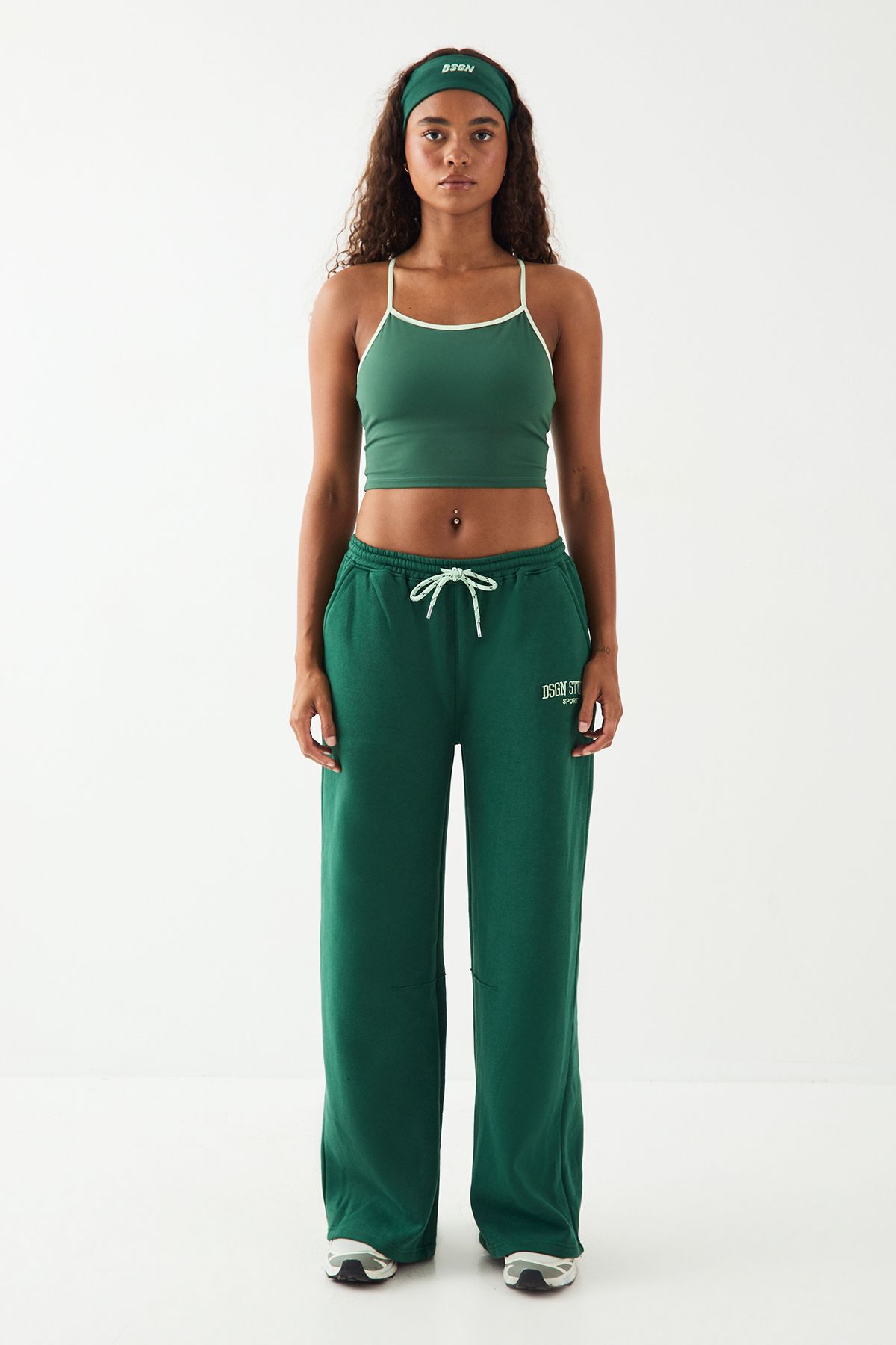 DSGN Studio DSGN Studio Sport Contrast Binding Strappy Cami Top Green image 5