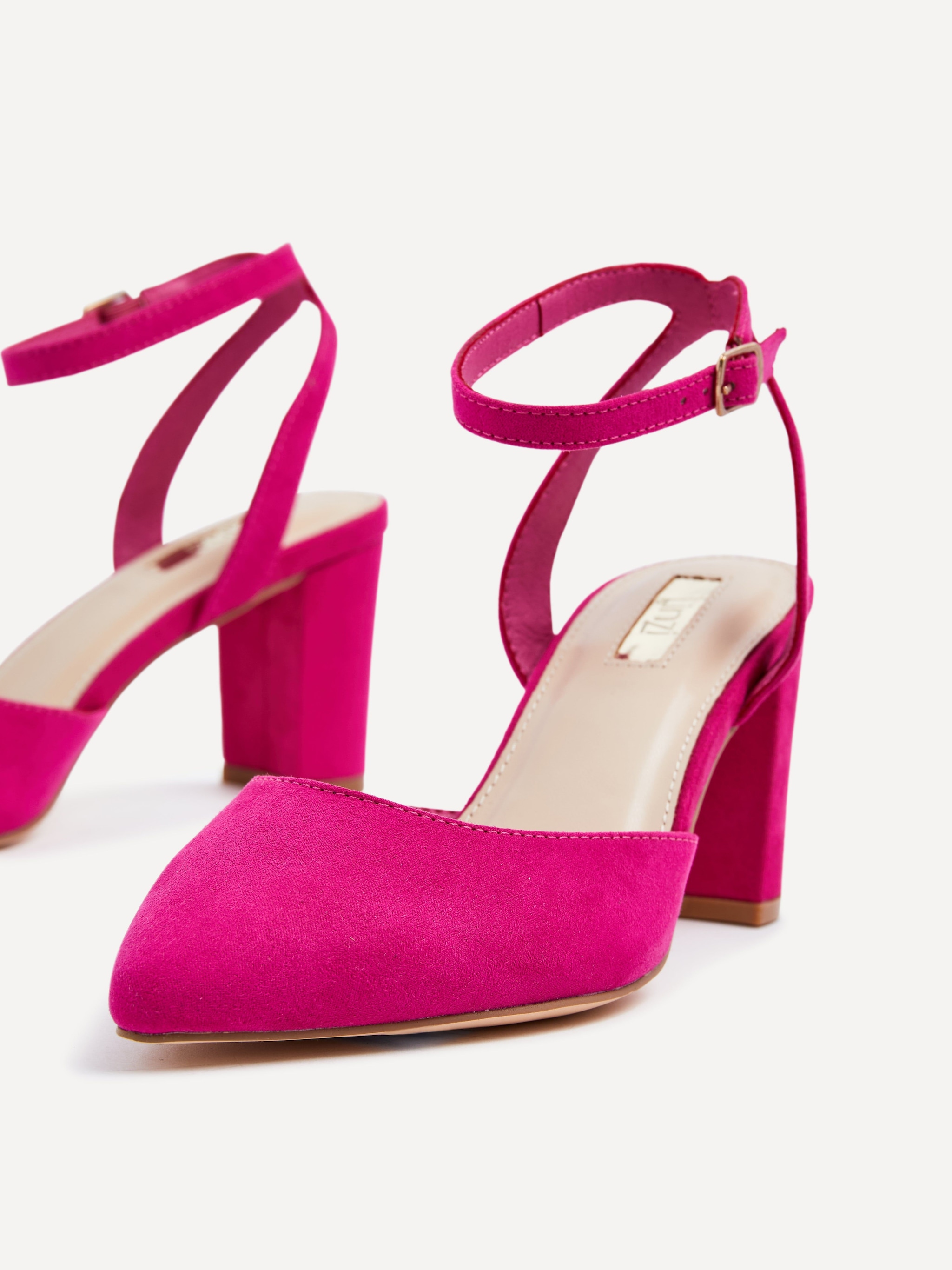 Linzi Carrie Fuchsia Faux Suede Mid Height Court Shoe image 5
