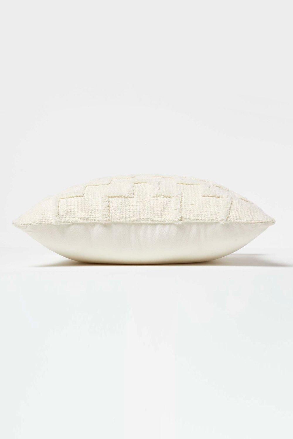 Homescapes Geometric Tufted Cotton Cushion image 4