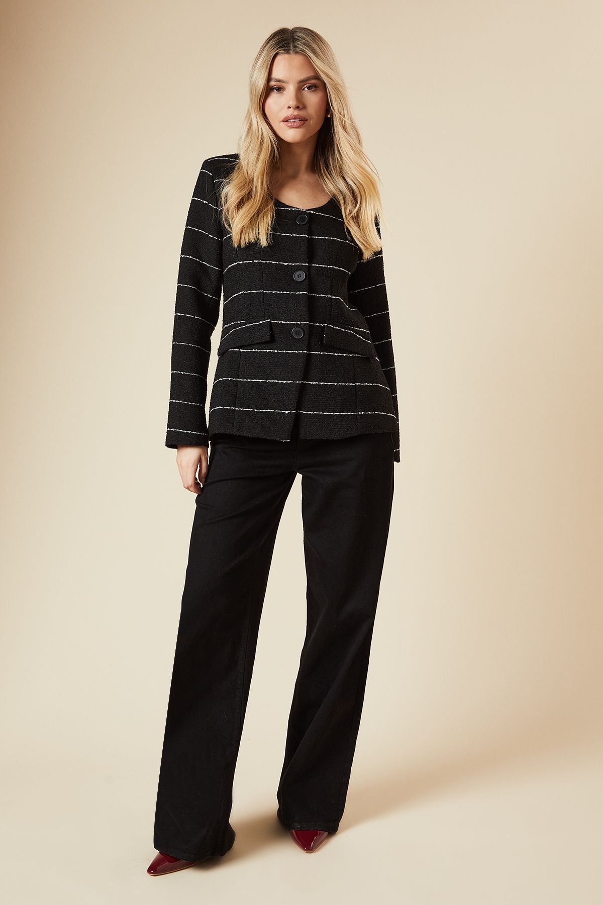 Dorothy Perkins Scoop Neck Single Breasted Blazer Black image 2