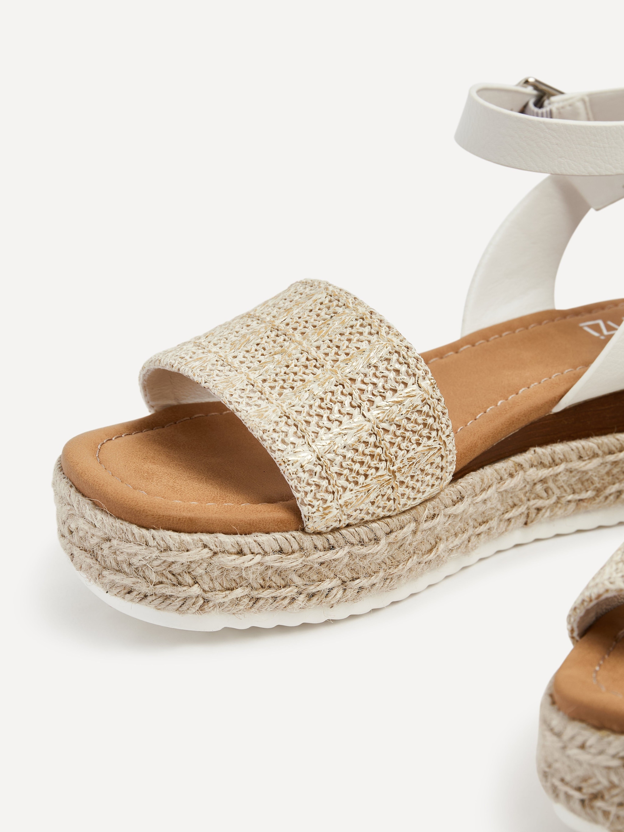 Linzi Anya White & Gold Raffia Flatform Sandal image 4