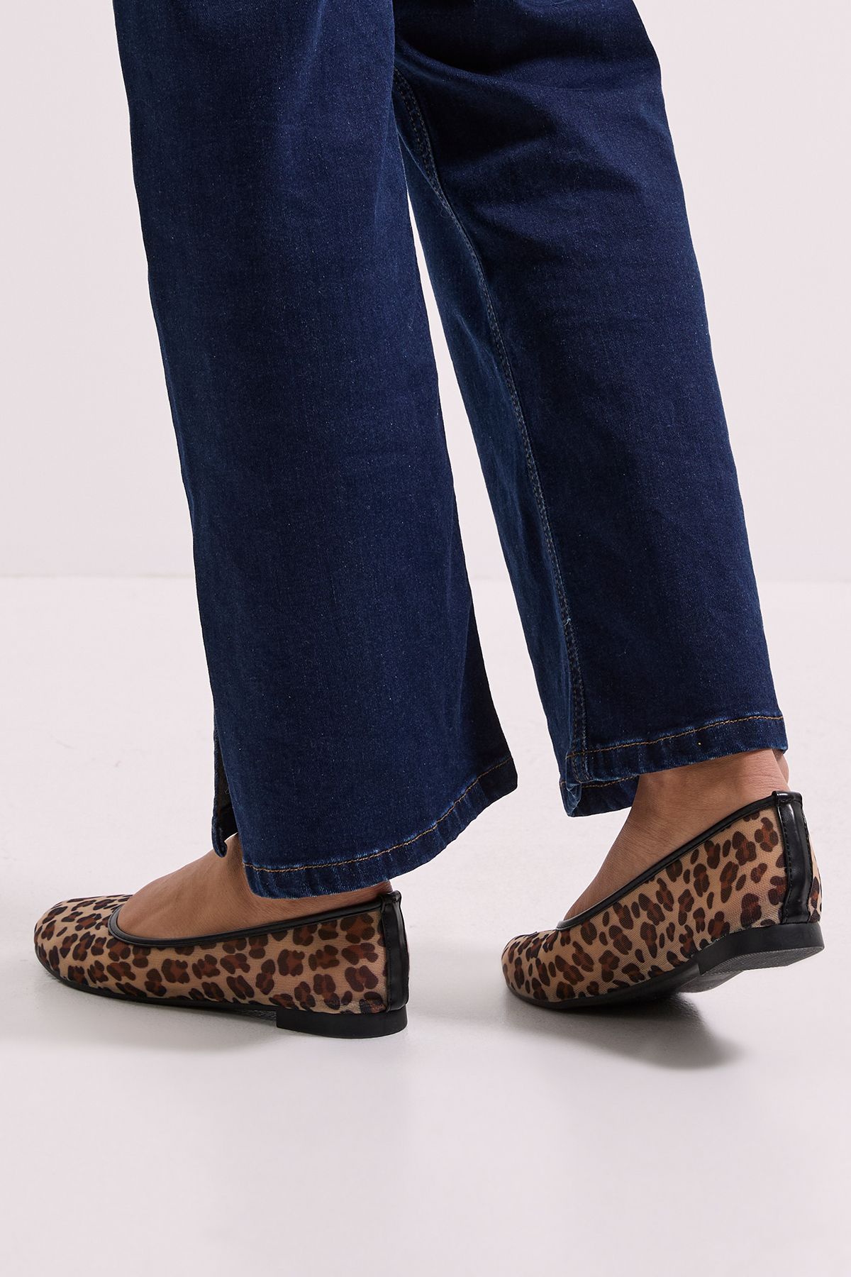 Dorothy Perkins Erica Mesh Ballerinas Leopard image 4
