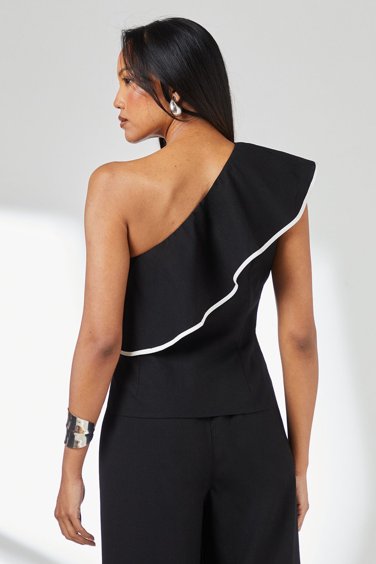 Principles Black Contrast Detail One Shoulder Frill Linen Top Black image 3