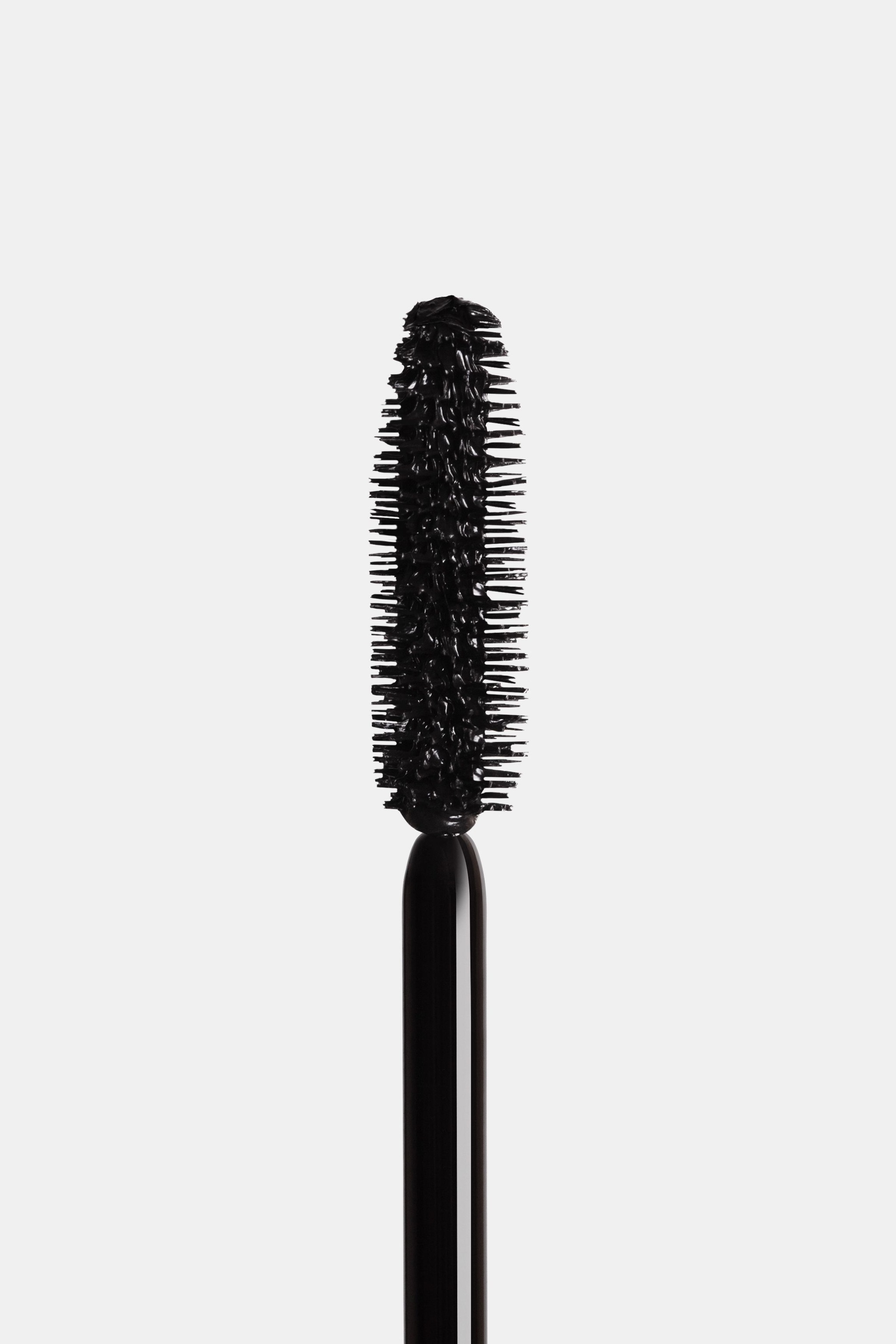 INGLOT All Eye Want Black Mascara image 3