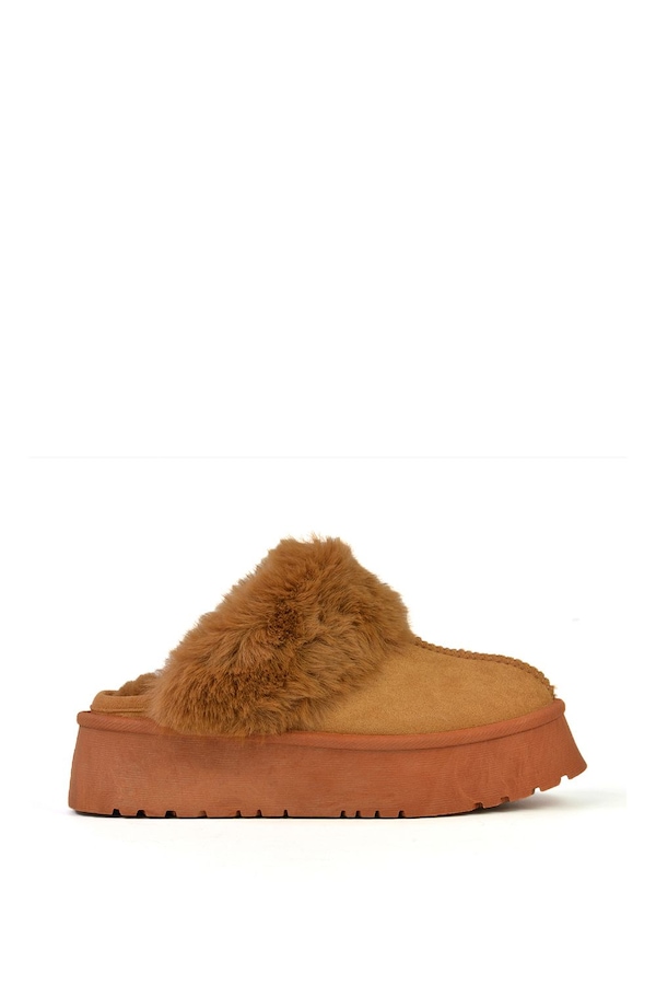 XY London 'Faith' Slip On Faux Fur Slippers with Platform Sole