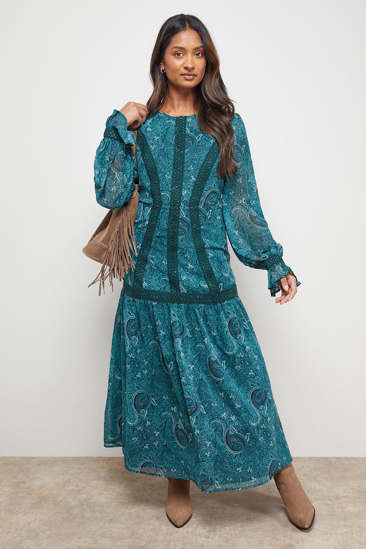 Oasis Lace Detail Balloon Sleeve Drop Hem Midi Dress Multi image 1