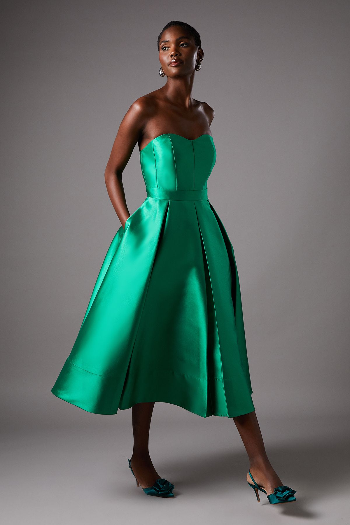 Coast Pleated Twill Midi Dress With Sweetheart Neckline Green image 1