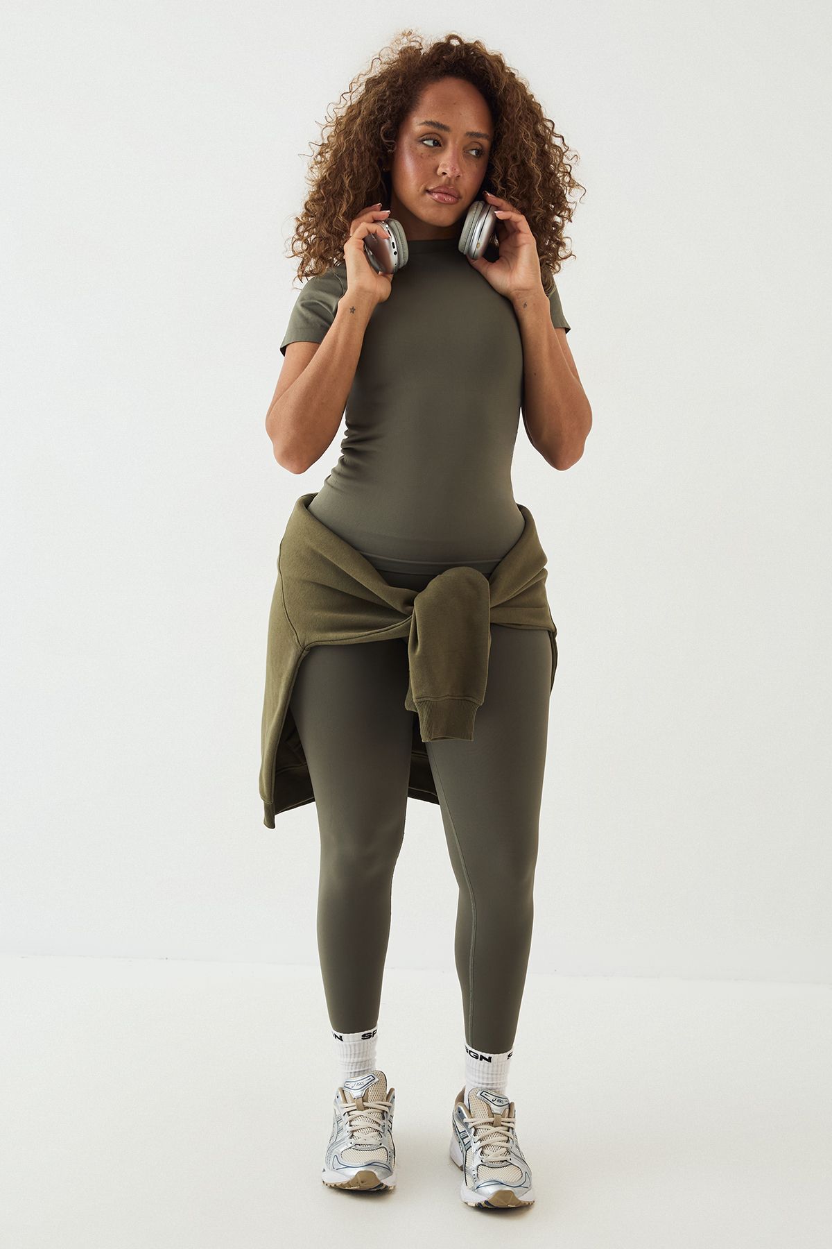 DSGN Studio DSGN Studio Sport Ultra Contour Seamless Scrunch Bum Legging Fern image 3