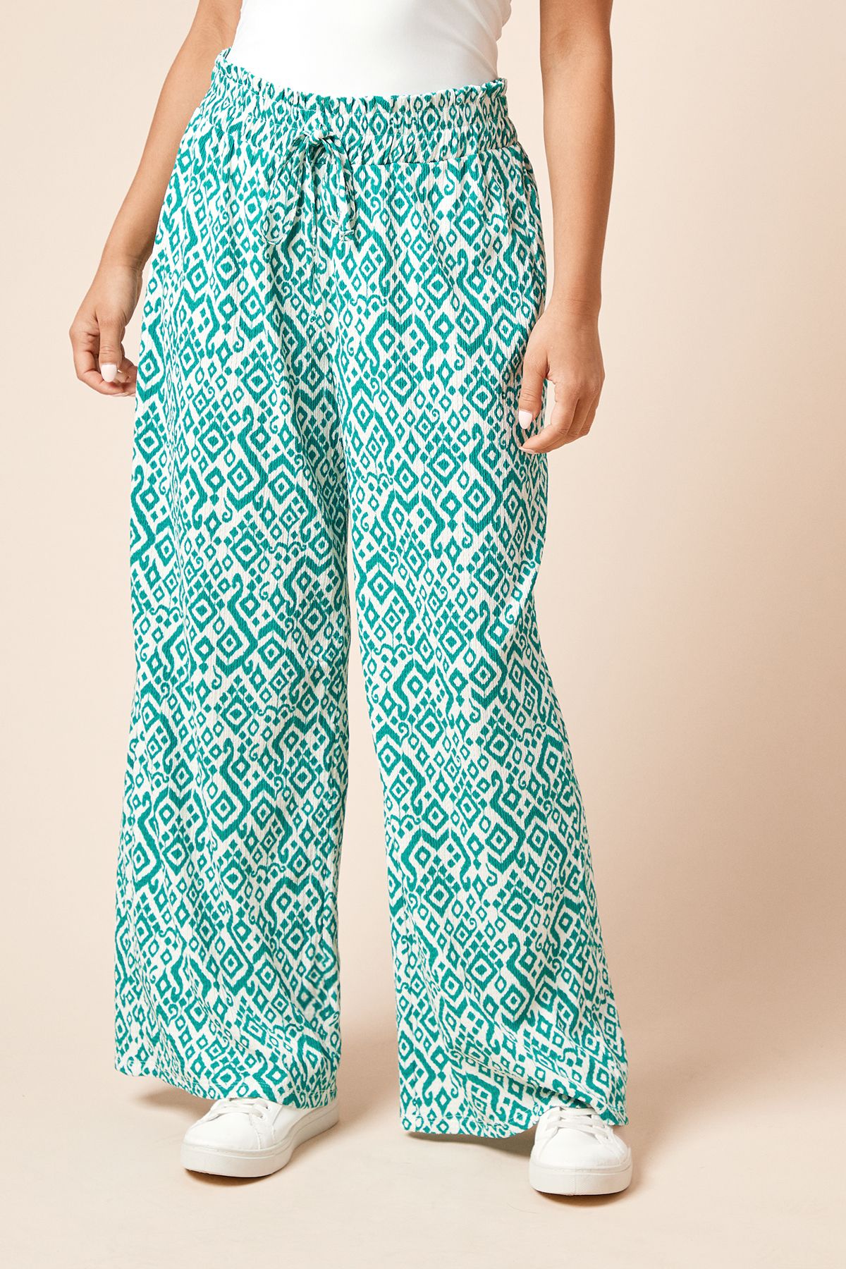 Dorothy Perkins Petite Printed Belted Wide Leg Jersey Trouser Green image 1