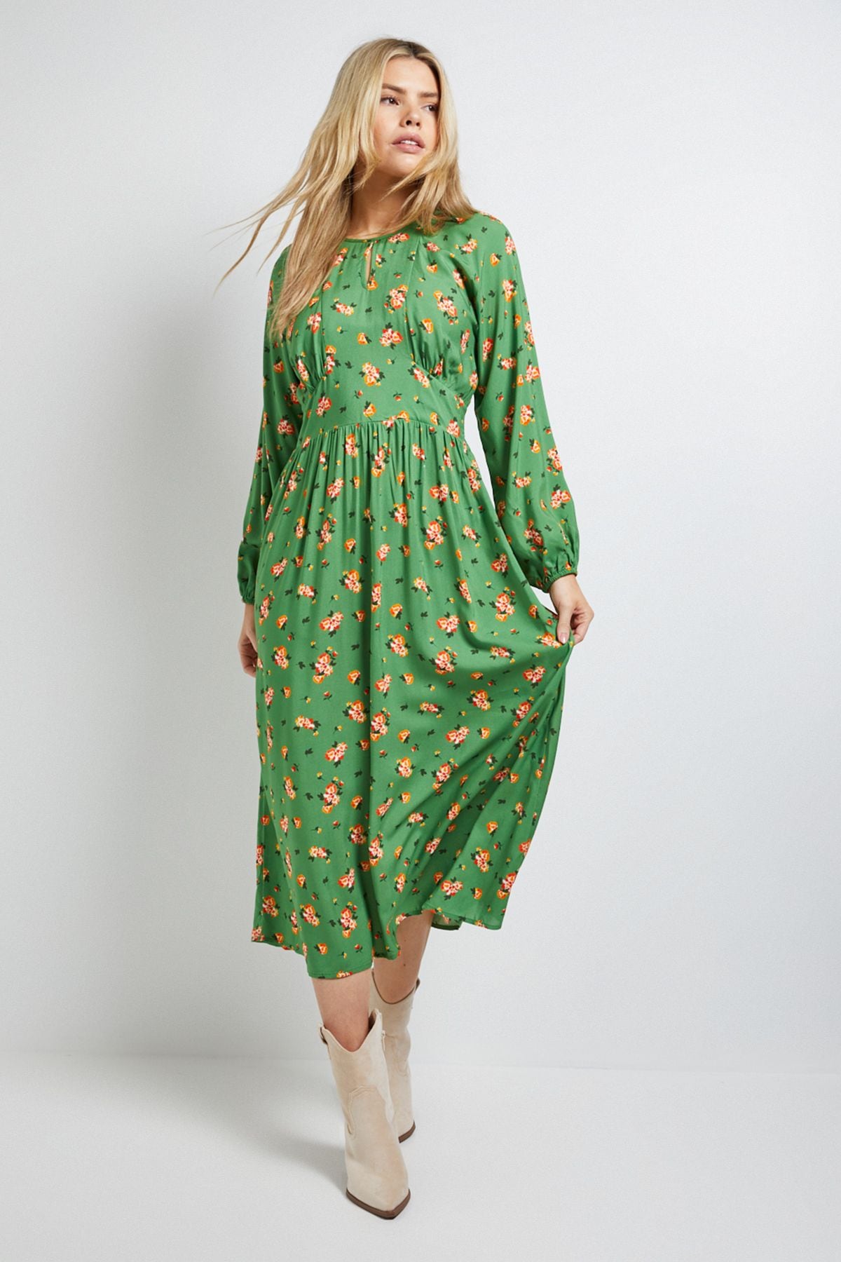 Dorothy Perkins Petite Green Ditsy Blouson Sleeve Keyhole Detail Midi Dress Green