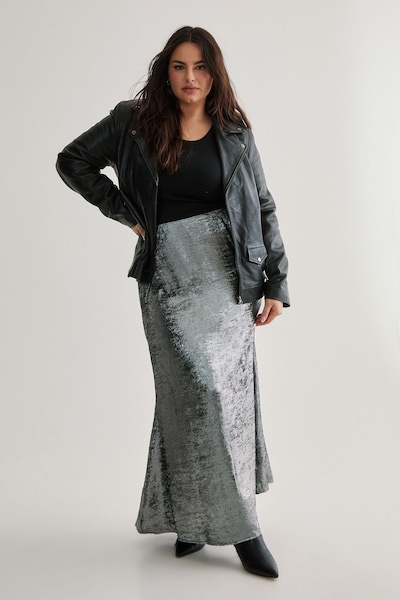 NastyGal Plus Metallic Maxi Skirt Silver