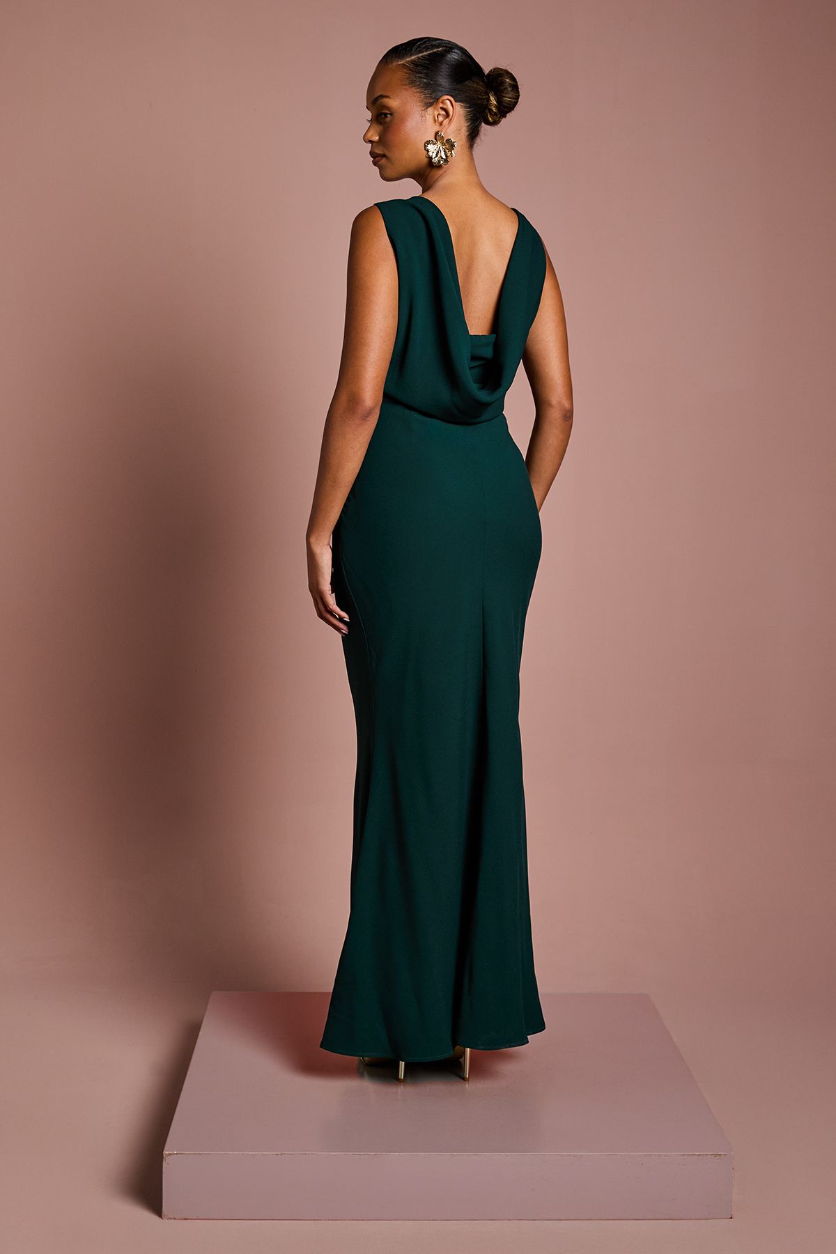 Coast Coast Honoured Petite Sleeveless Cowl Back Maxi Bridesmaid Dress Emerald image 3