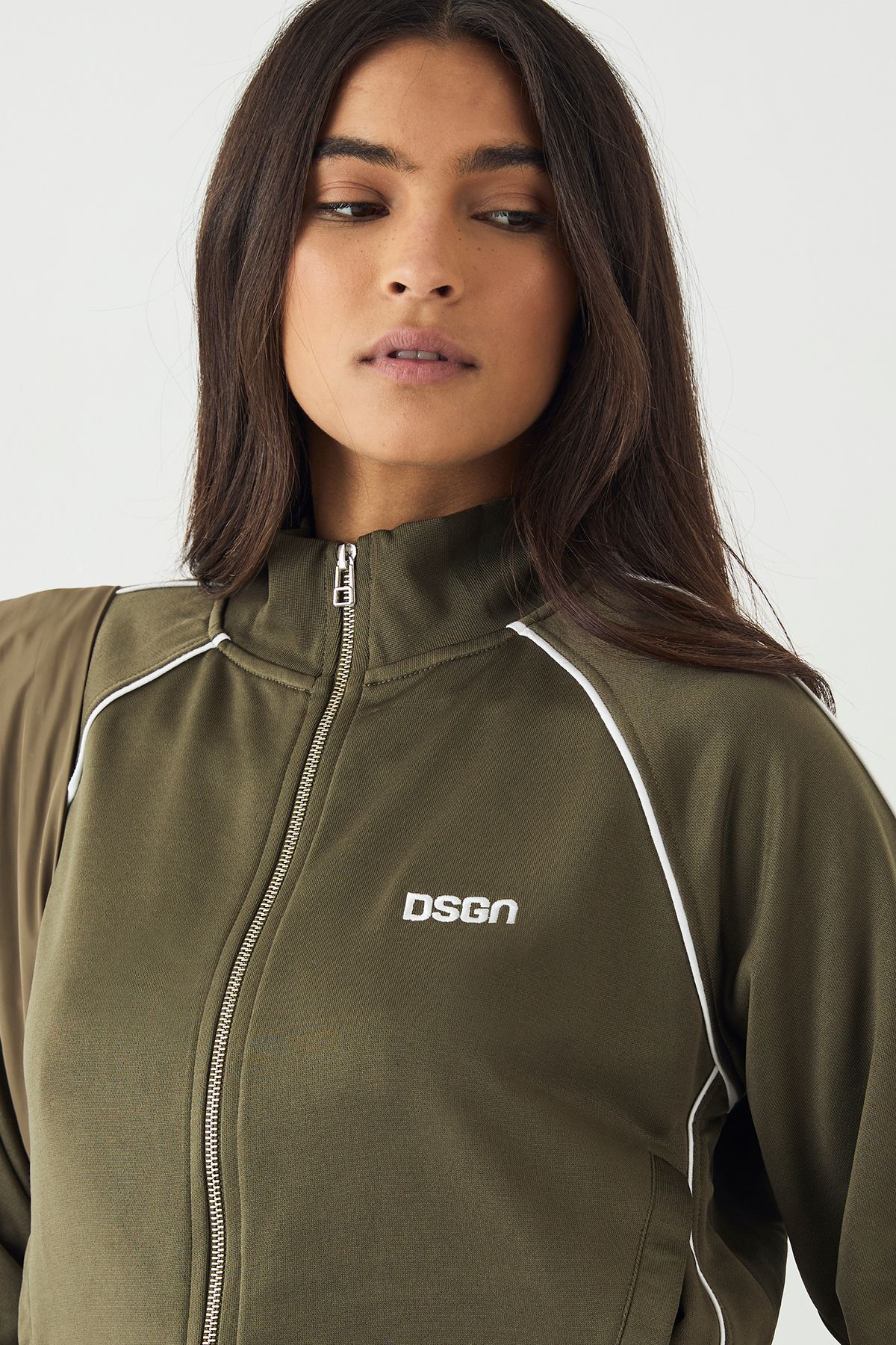 DSGN Studio DSGN Studio Tricot Piping Detail Zip Through Track Jacket Olive image 4