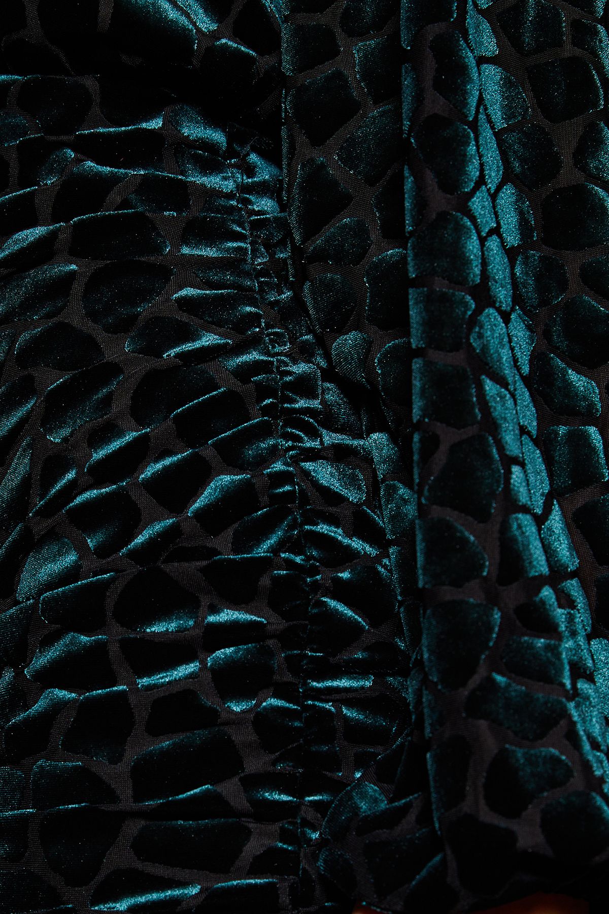 Dorothy Perkins Petite Velvet Animal Ruched Mini Dress Green image 5