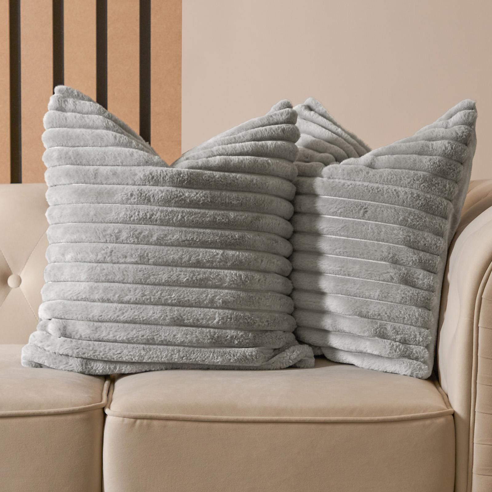 OHS 2 x Faux Fur Thick Rib Filled Cushion Covers image 2