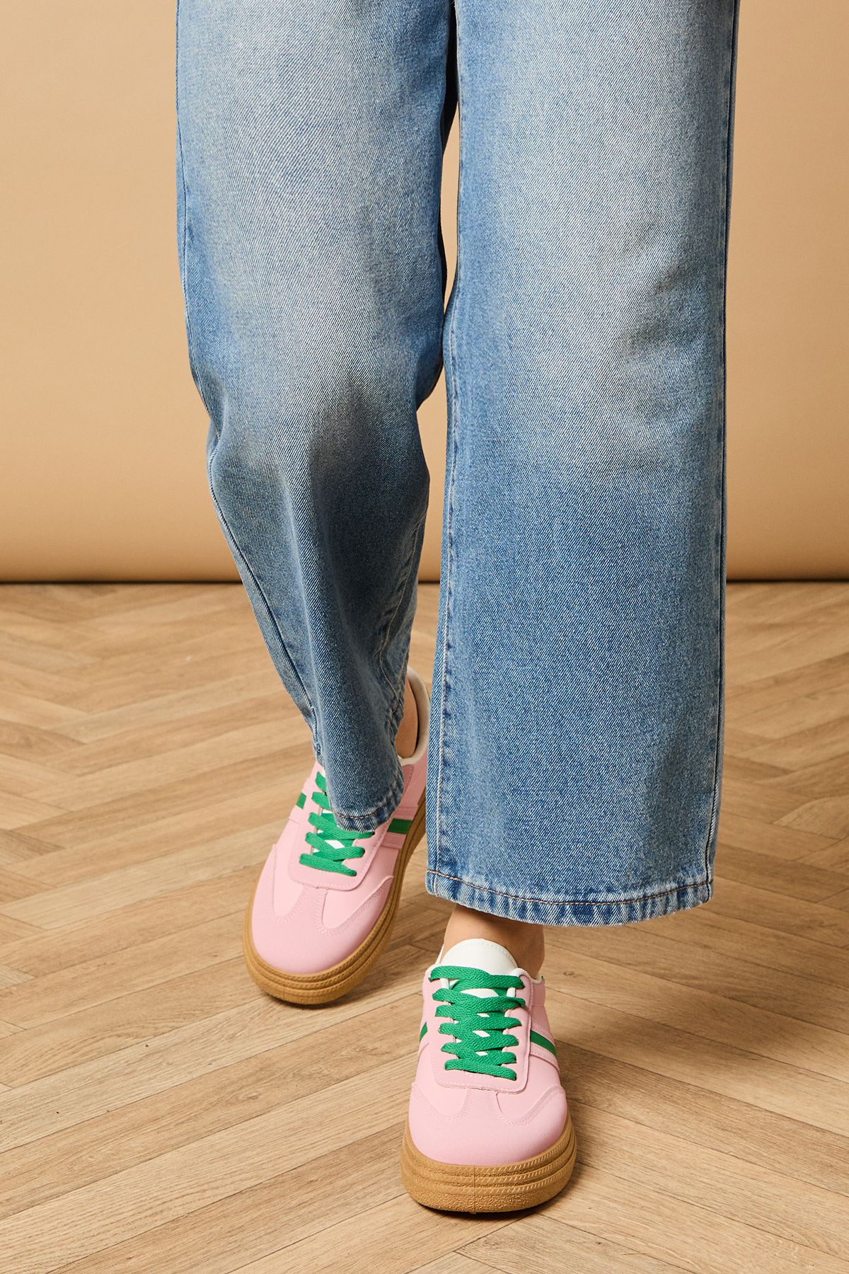 Oasis Eudora Faux Leather Two Tone Platform Trainers Pink image 2