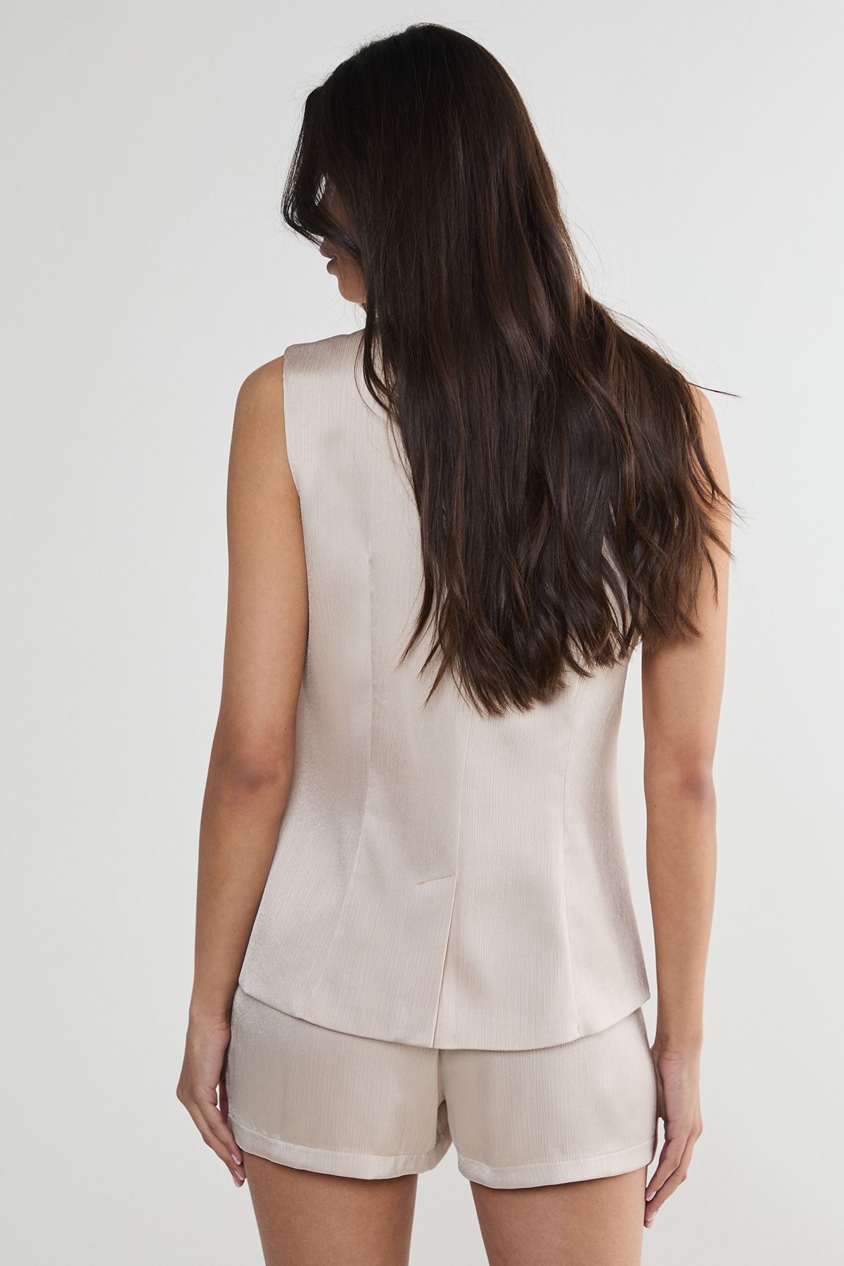 NastyGal Satin Pleated Tailored Boxer Shorts Champagne image 4