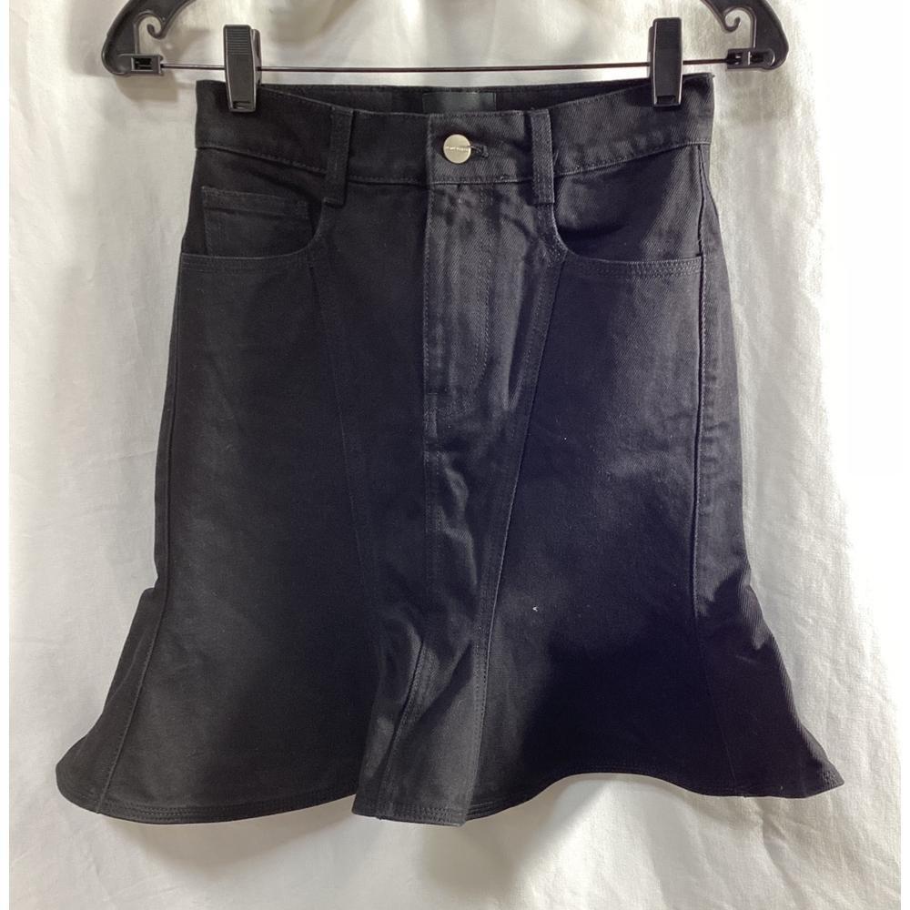 Marc Jacobs Preloved Aline Denim Mini Skirt Wo - Black Midi image 2