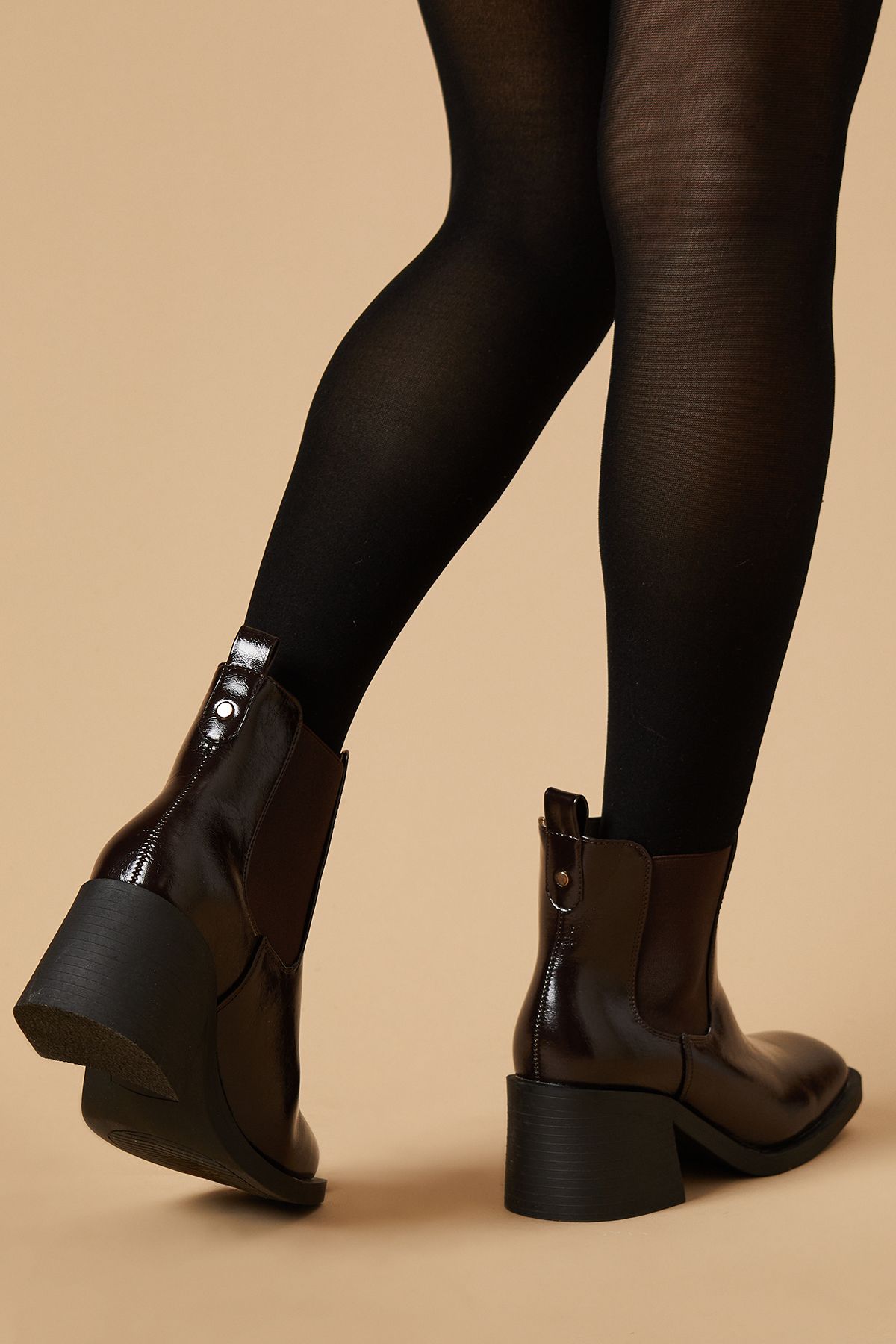 Oasis Eva High Shine Chunky Heel Chelsea Ankle Boot Chocolate image 4