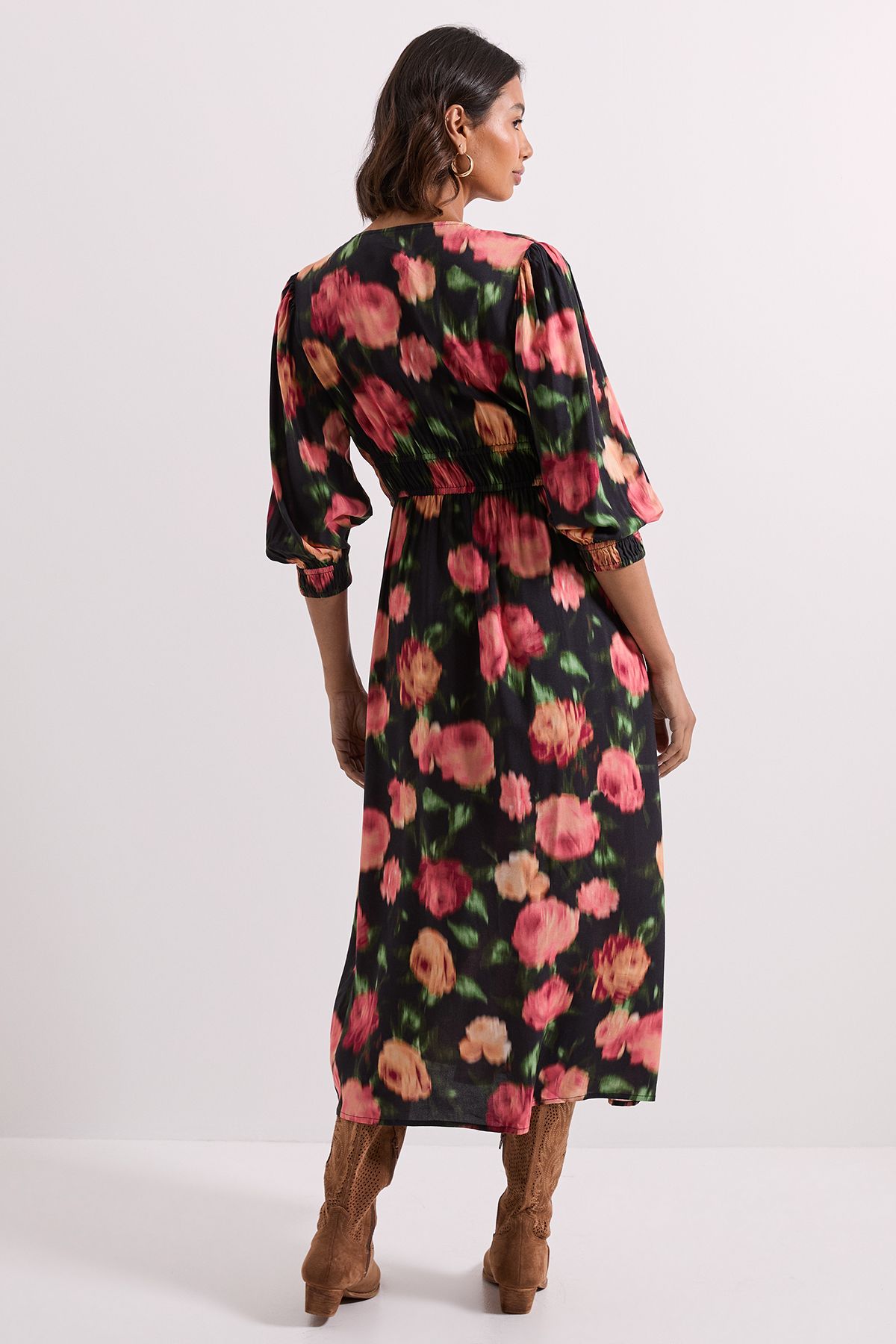 Dorothy Perkins Floral Shirred Detail Blouson Sleeve Midi Dress Floral image 3