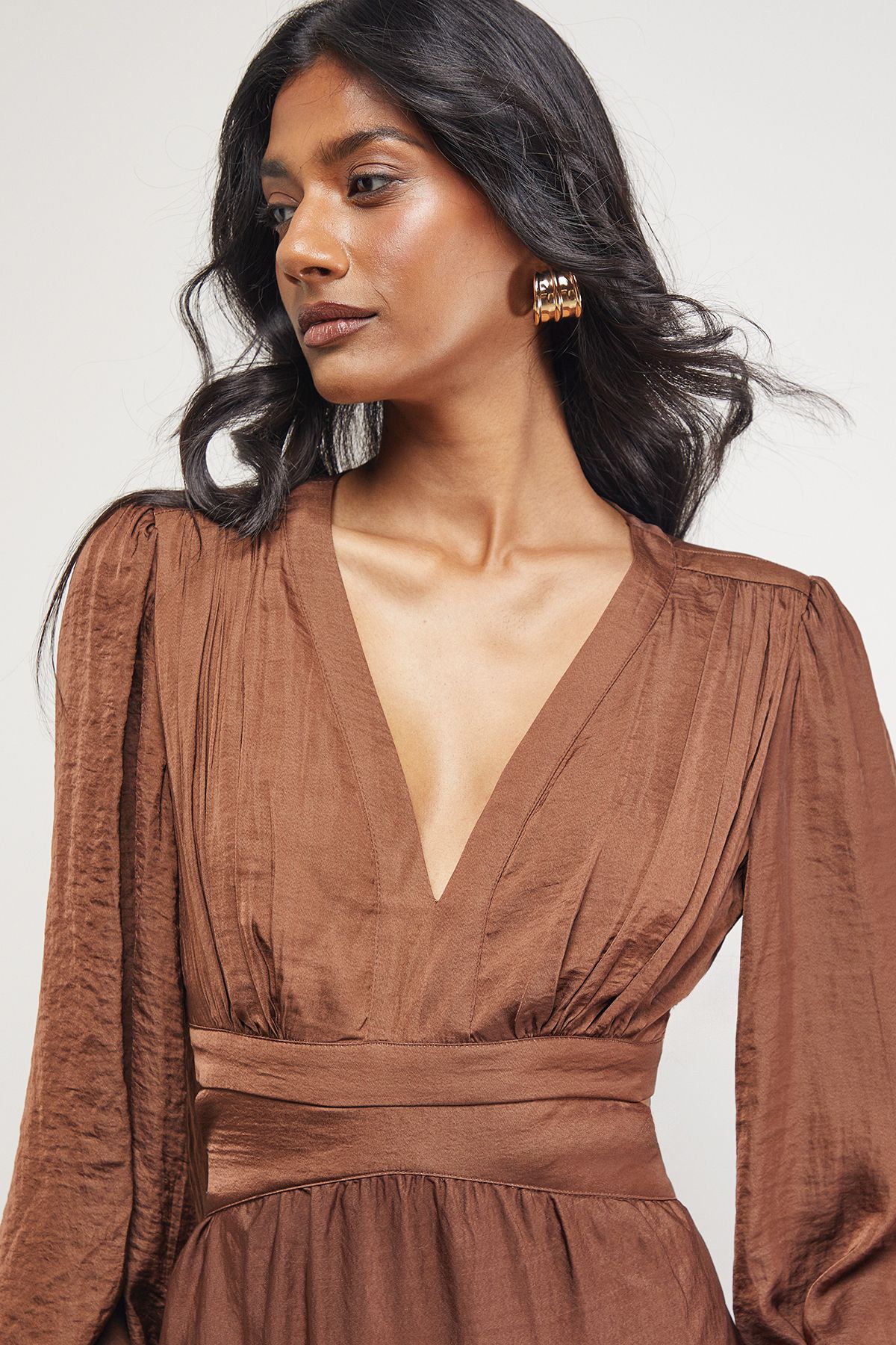Warehouse Premium Satin Open Back Maxi Dress Chocolate image 3